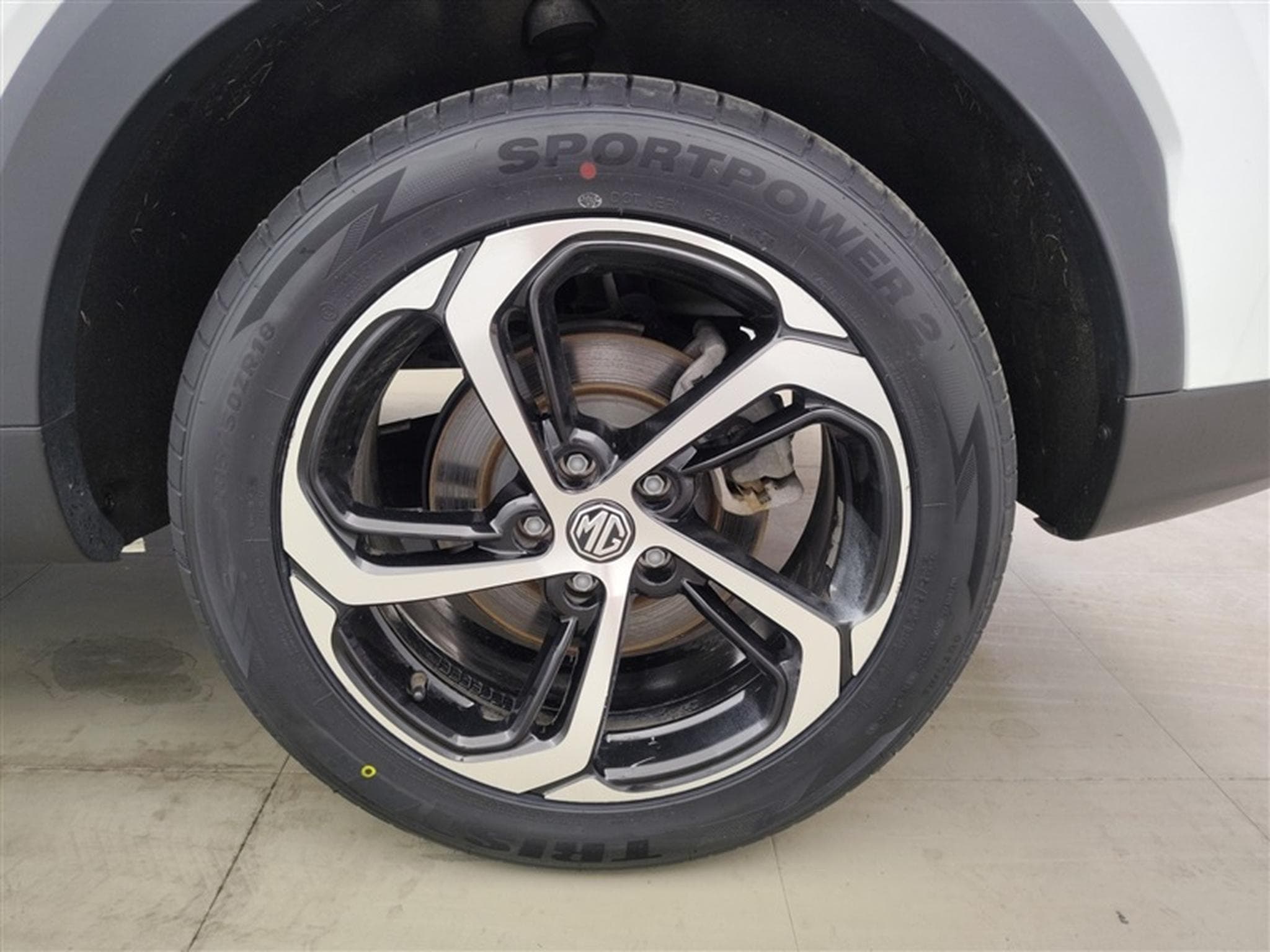 MG HS 1.5 T-GDi 160cv BVA Luxury NAVI / FULL LED / CUIR / PANO (2024) - Photo 6