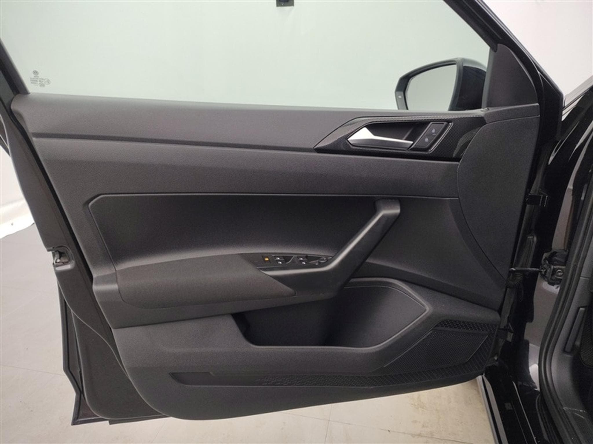 VW Polo 1.0 TSI Life DSG (2022) - Photo 18