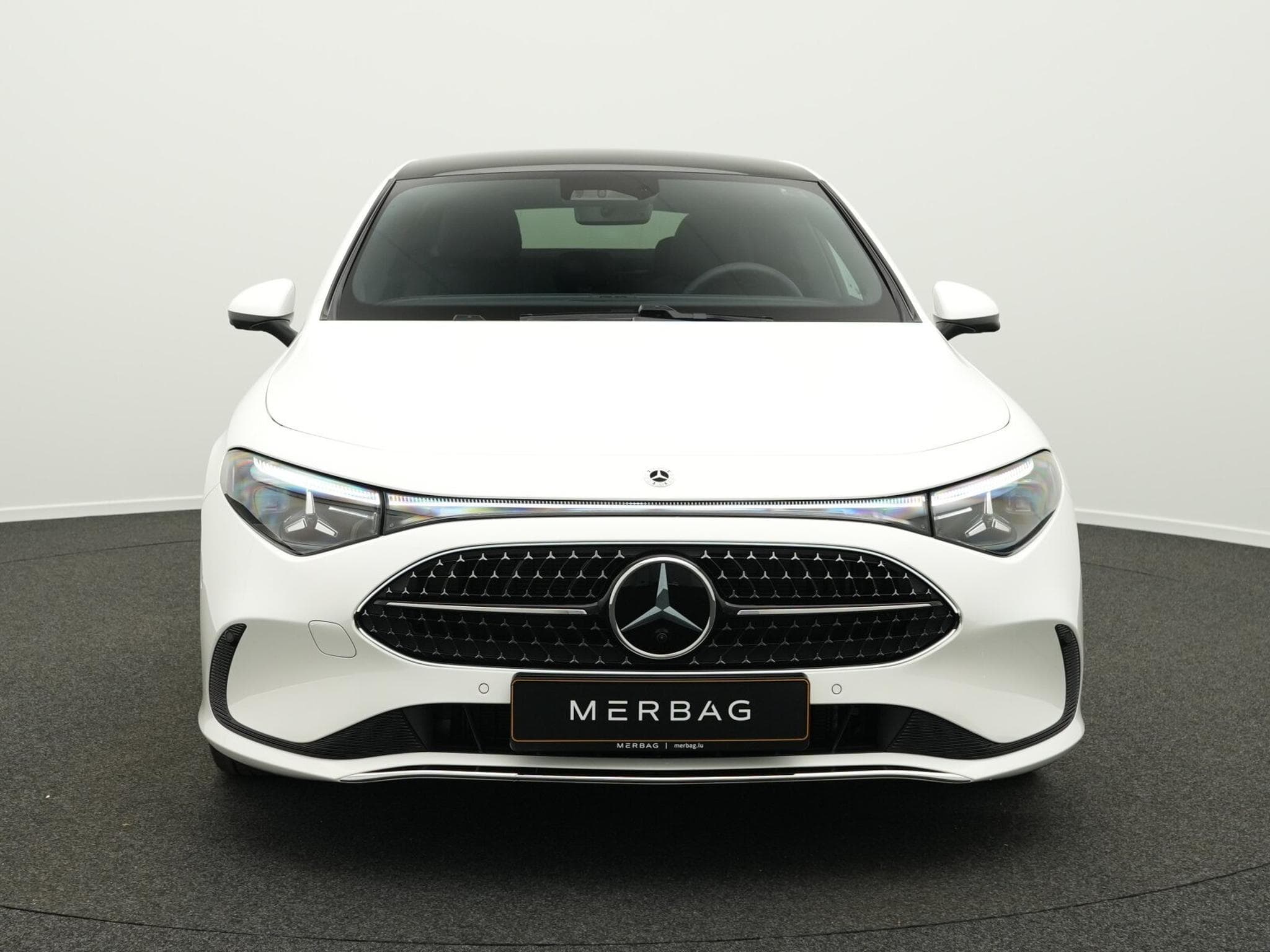 Mercedes CLA 180 Progressive (2026) - Foto 2