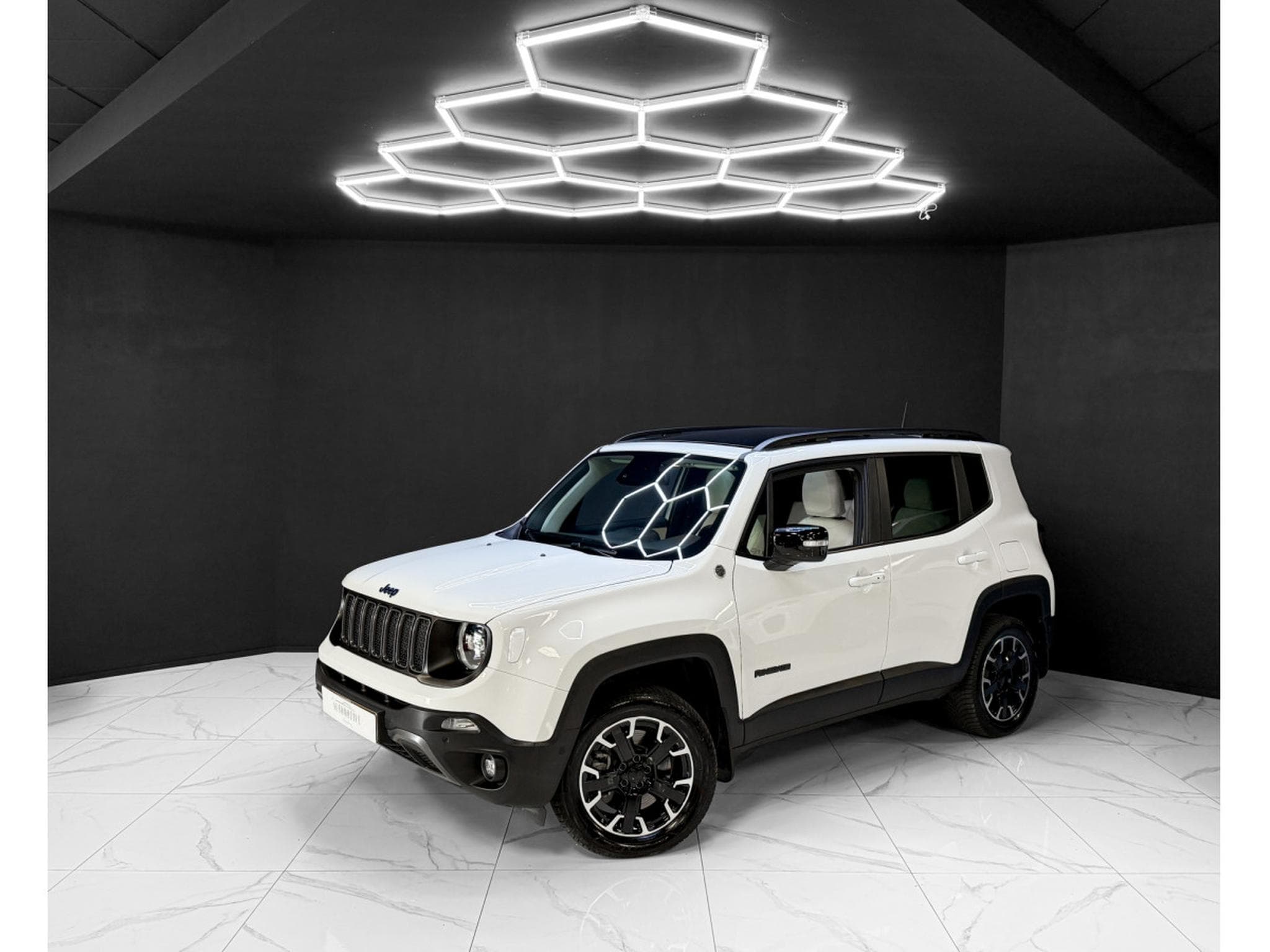 Jeep Renegade Trailhawk Plug-In-Hybrid 4xe (2023) - Photo 1