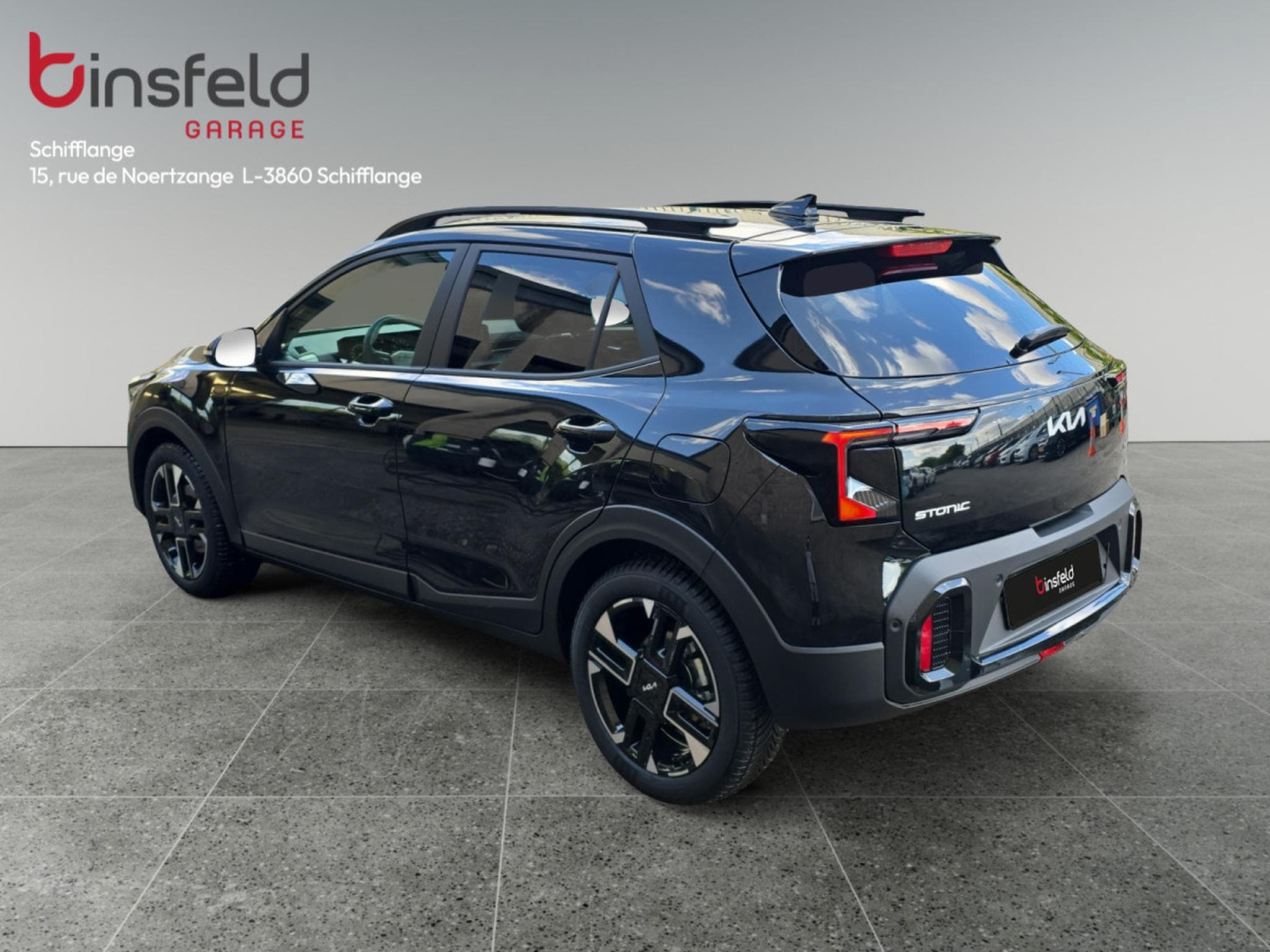 Kia Stonic GT Line 1.0 T-GDI 100 DCT (2026) - Photo 3