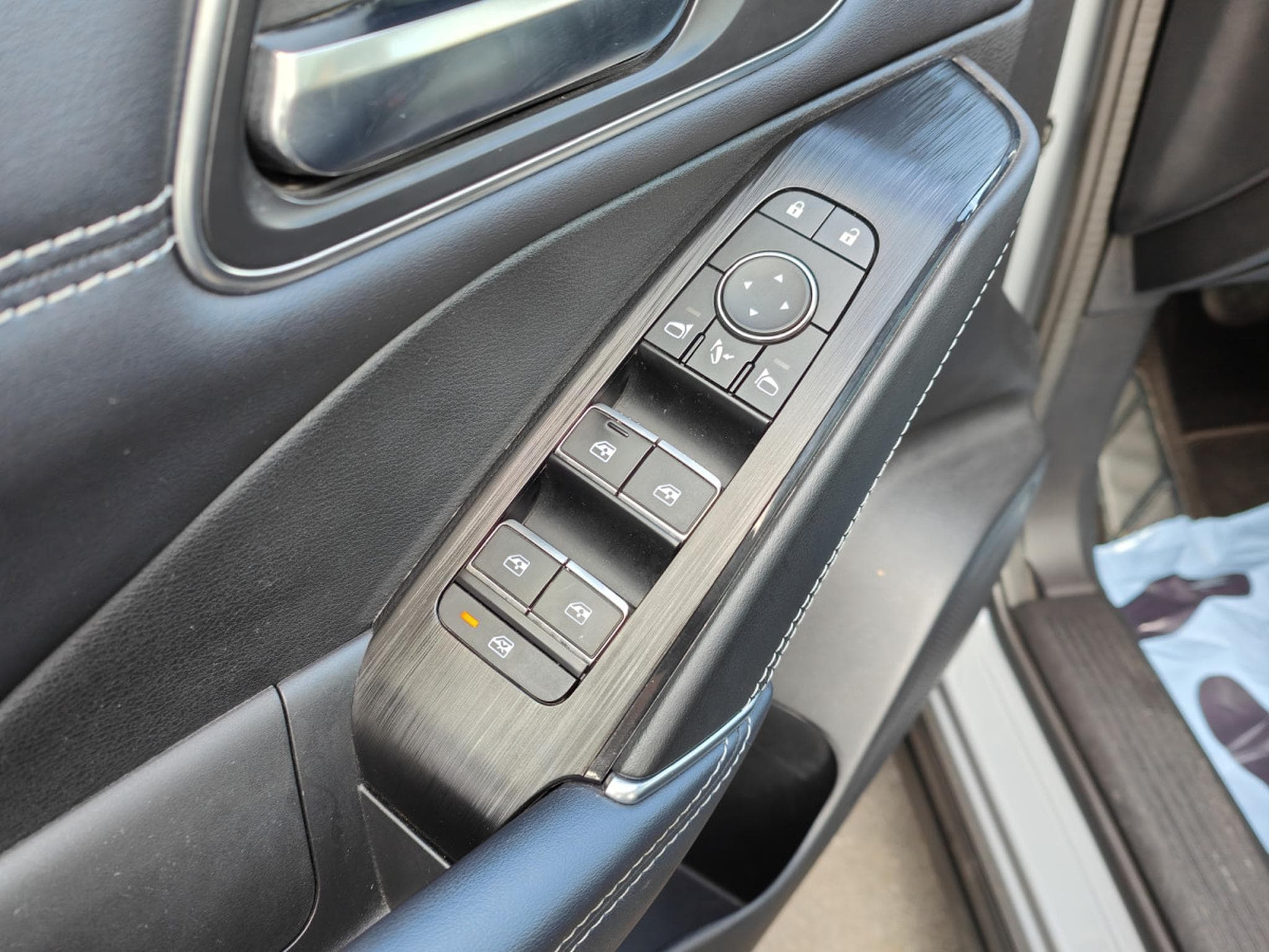 Nissan Qashqai E-POWER TEKNA TOIT PANO CAMERA 360 GPS (2024) - Photo 14