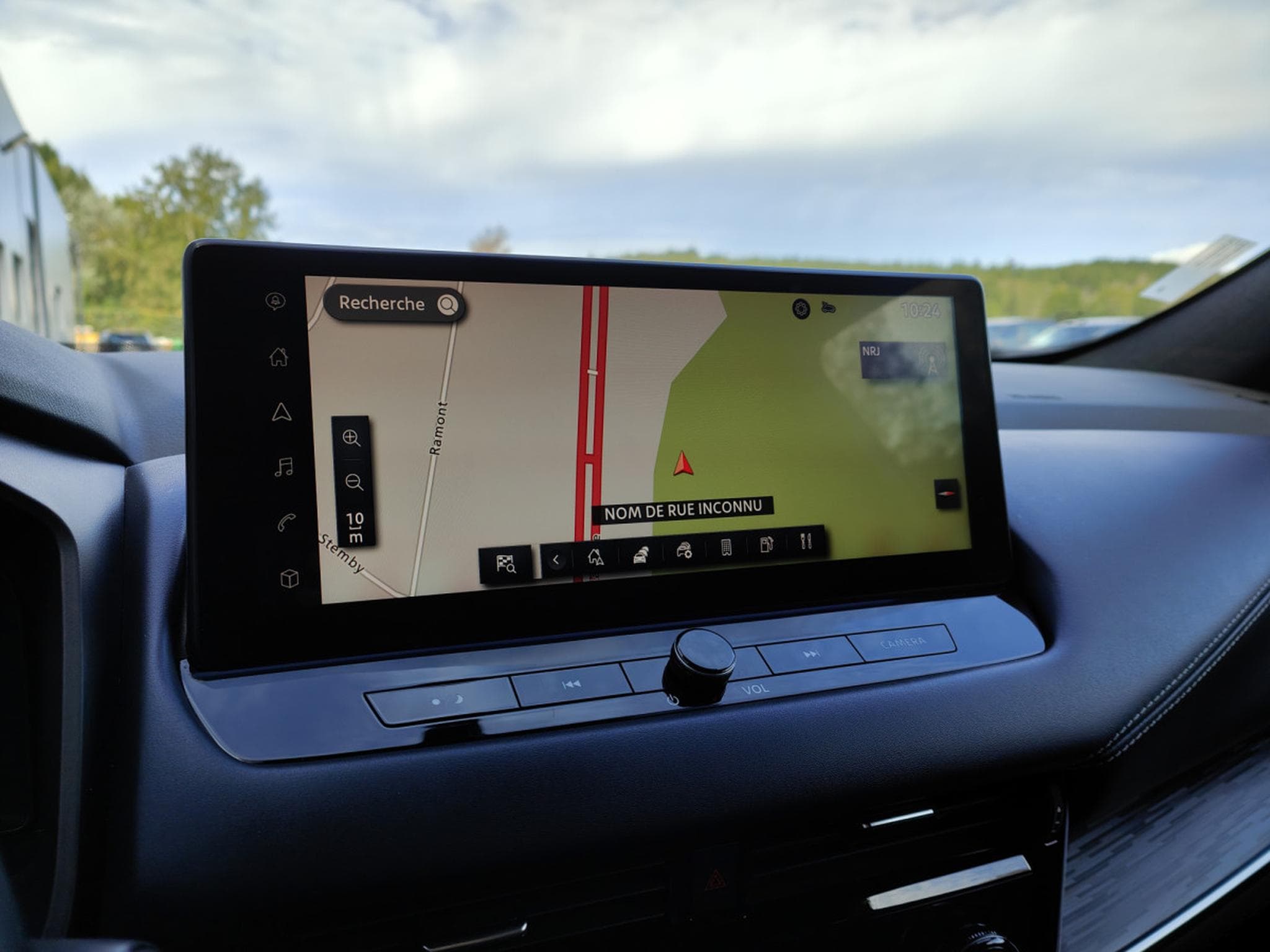 Nissan Qashqai E-POWER TEKNA TOIT PANO CAMERA 360 GPS (2024) - Photo 19