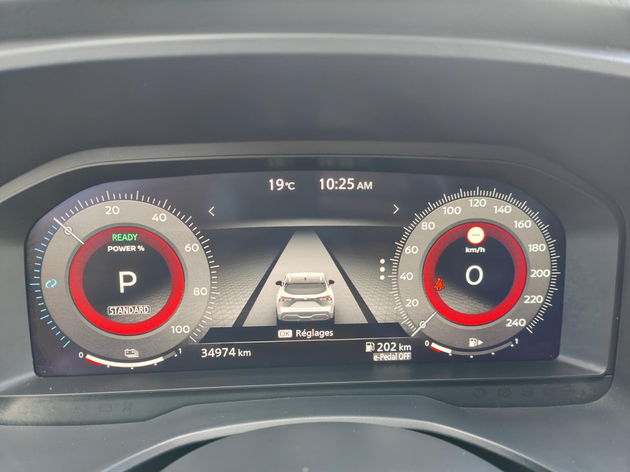 Nissan Qashqai E-POWER TEKNA TOIT PANO CAMERA 360 GPS (2024) - Photo 25