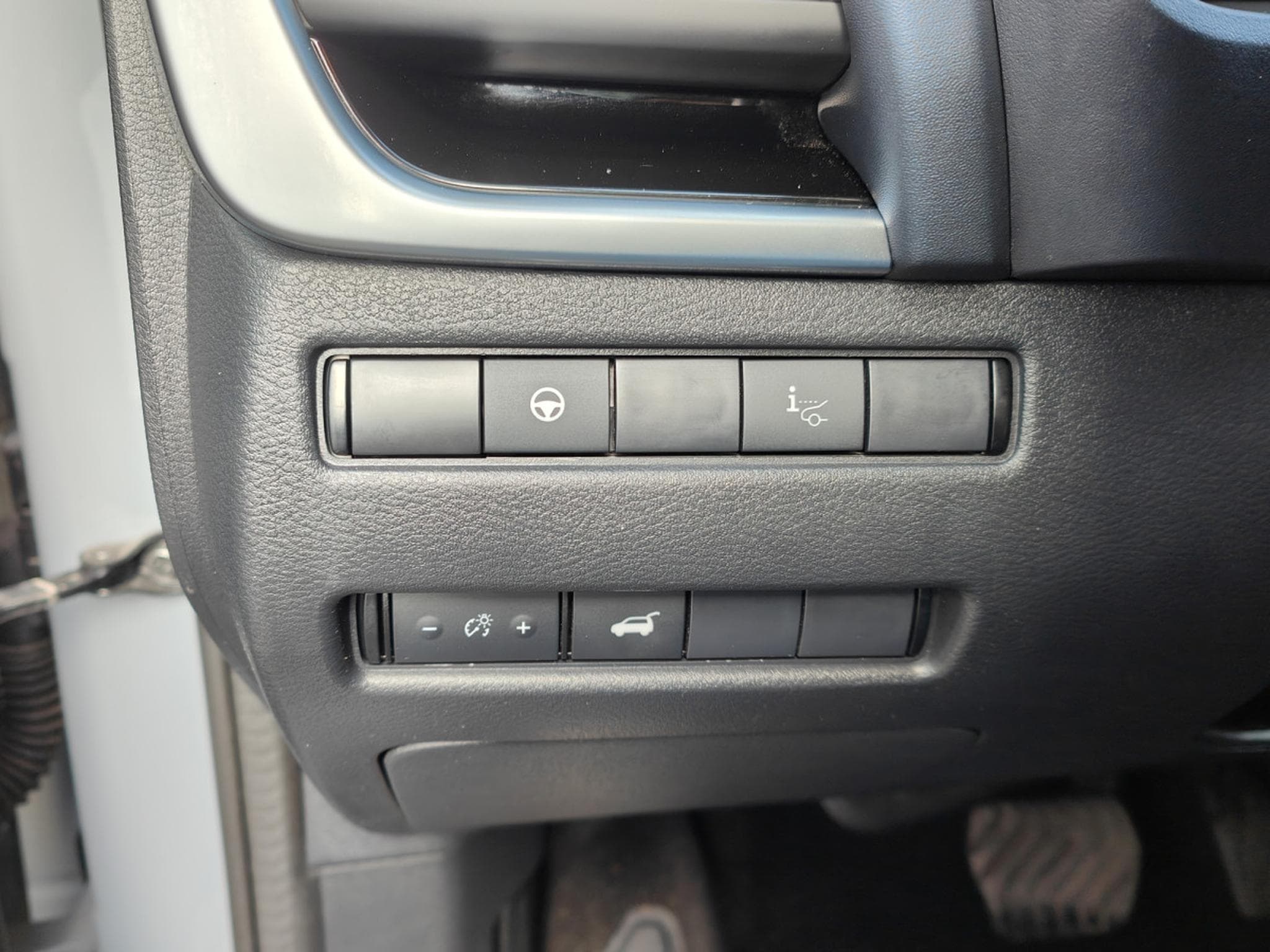 Nissan Qashqai E-POWER TEKNA TOIT PANO CAMERA 360 GPS (2024) - Photo 27