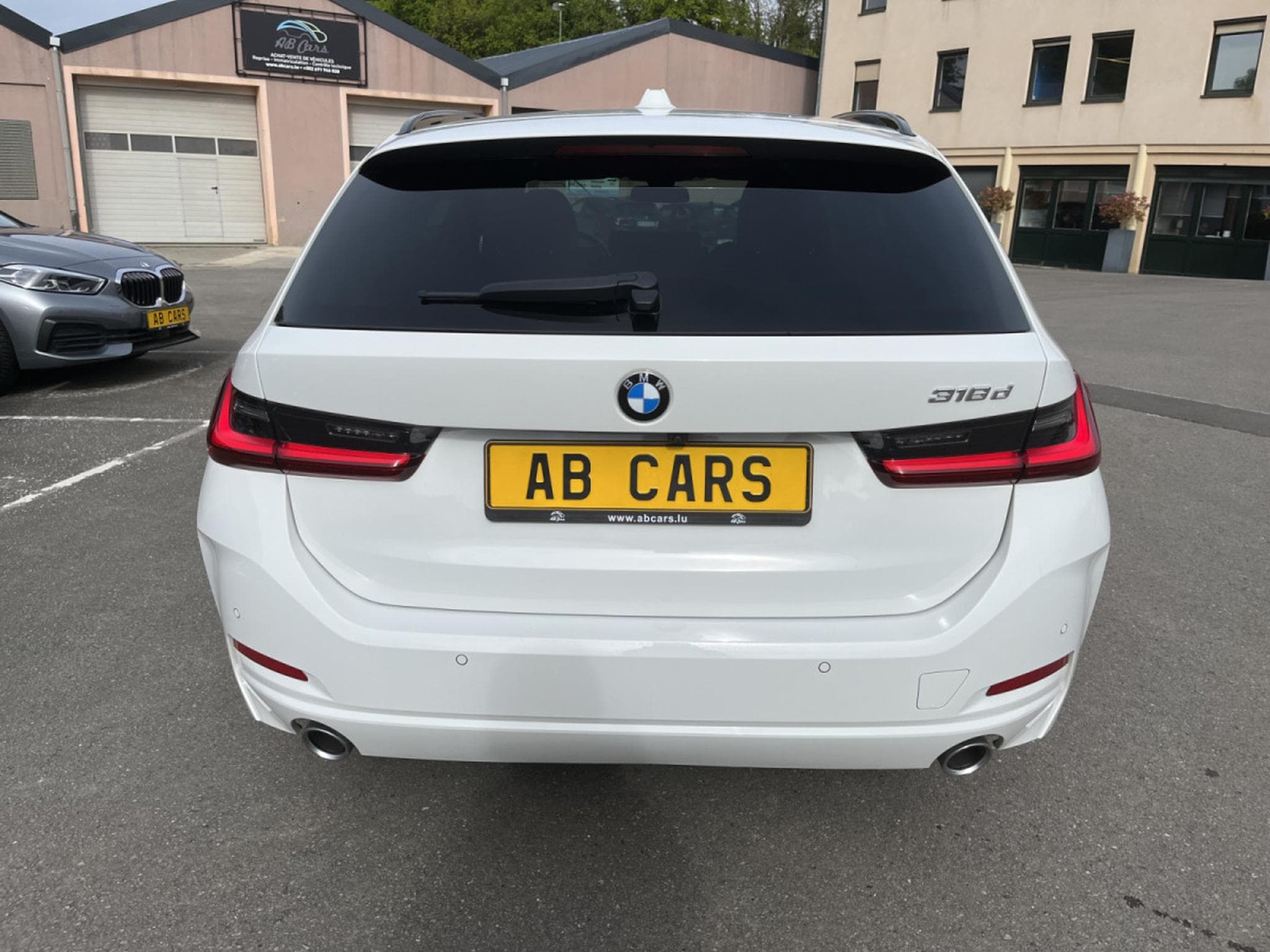 BMW 318 318d A G21 Touring - ACC - Keyless - Head up Display (2023) - Foto 5