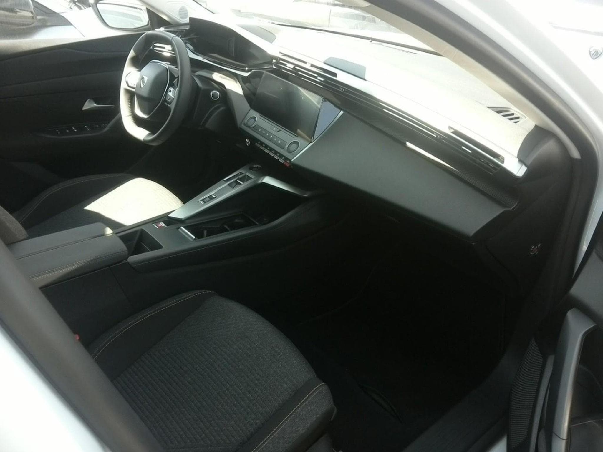 Peugeot 308 Style (2025) - Foto 4