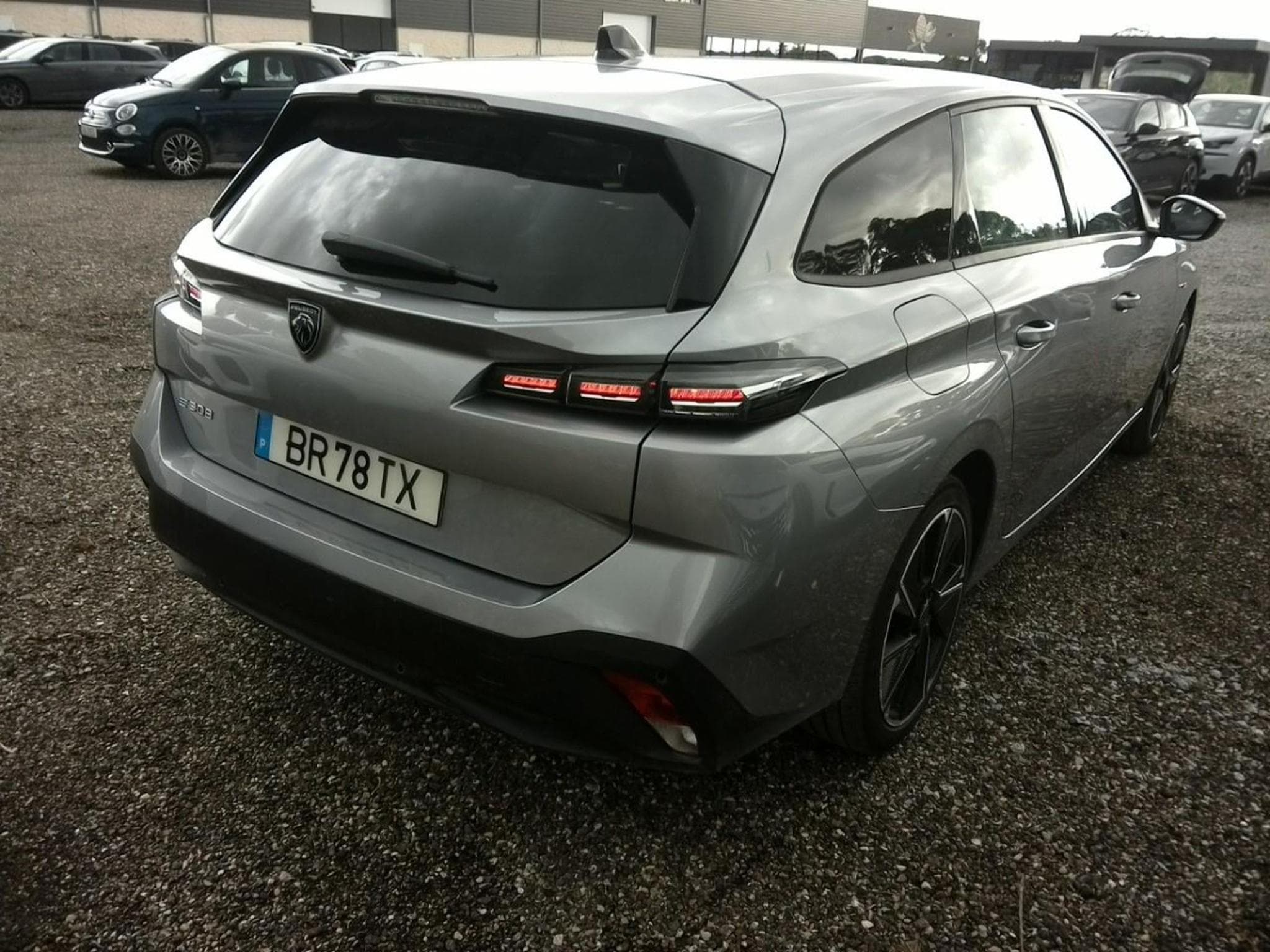Peugeot 308 Style SW (2025) - Foto 2
