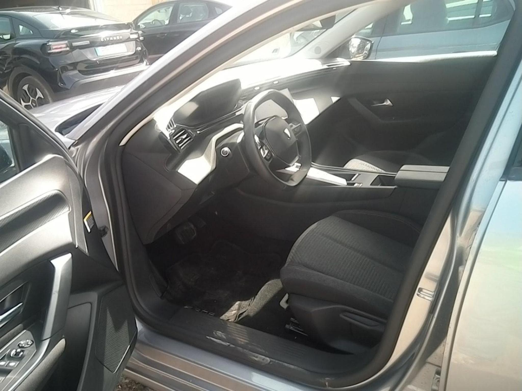 Peugeot 308 Style (2025) - Foto 3