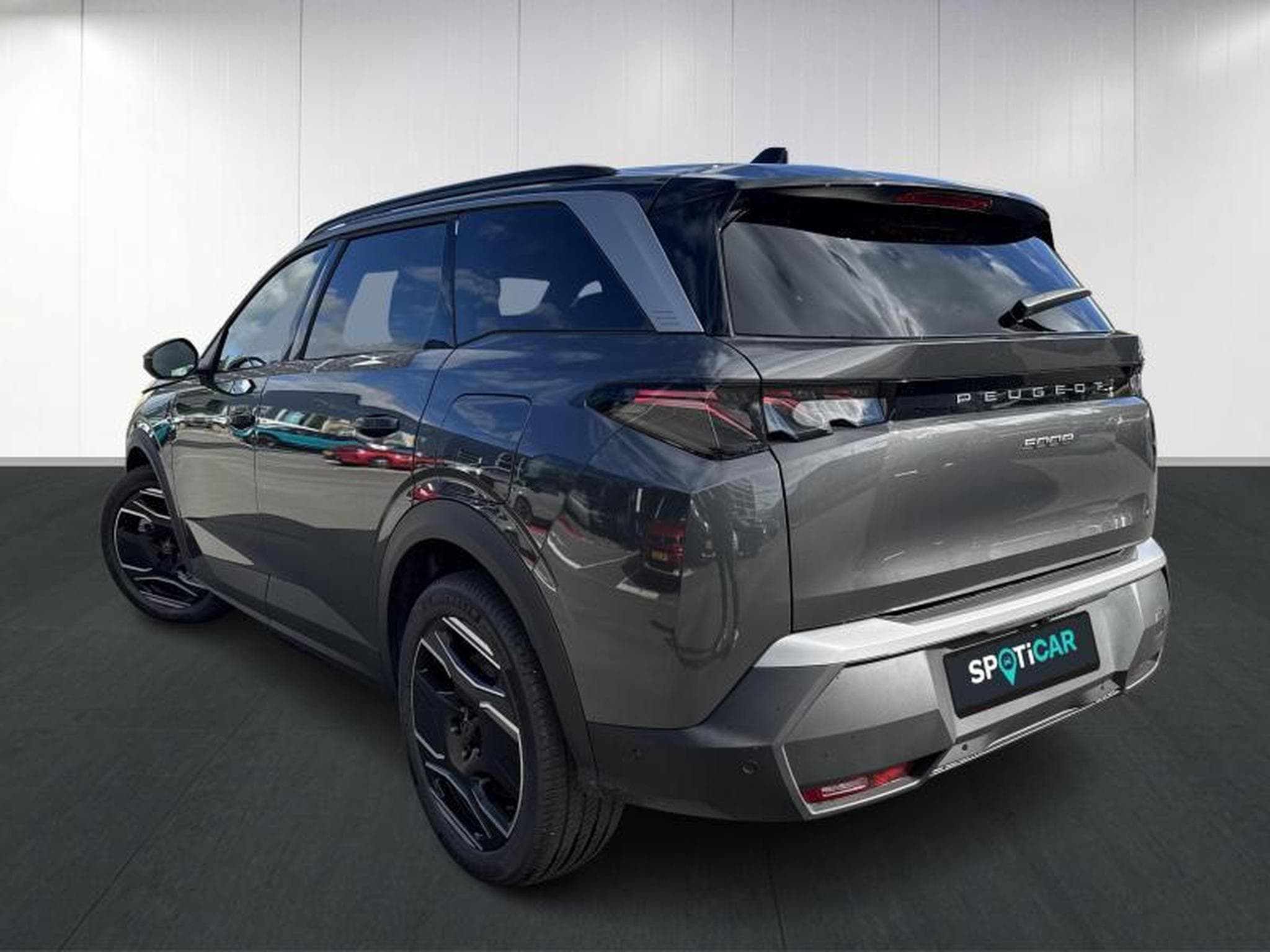Peugeot 5008 First Edition GT Plug-in Hybrid 195 e-DCS7 (2025) - Foto 3