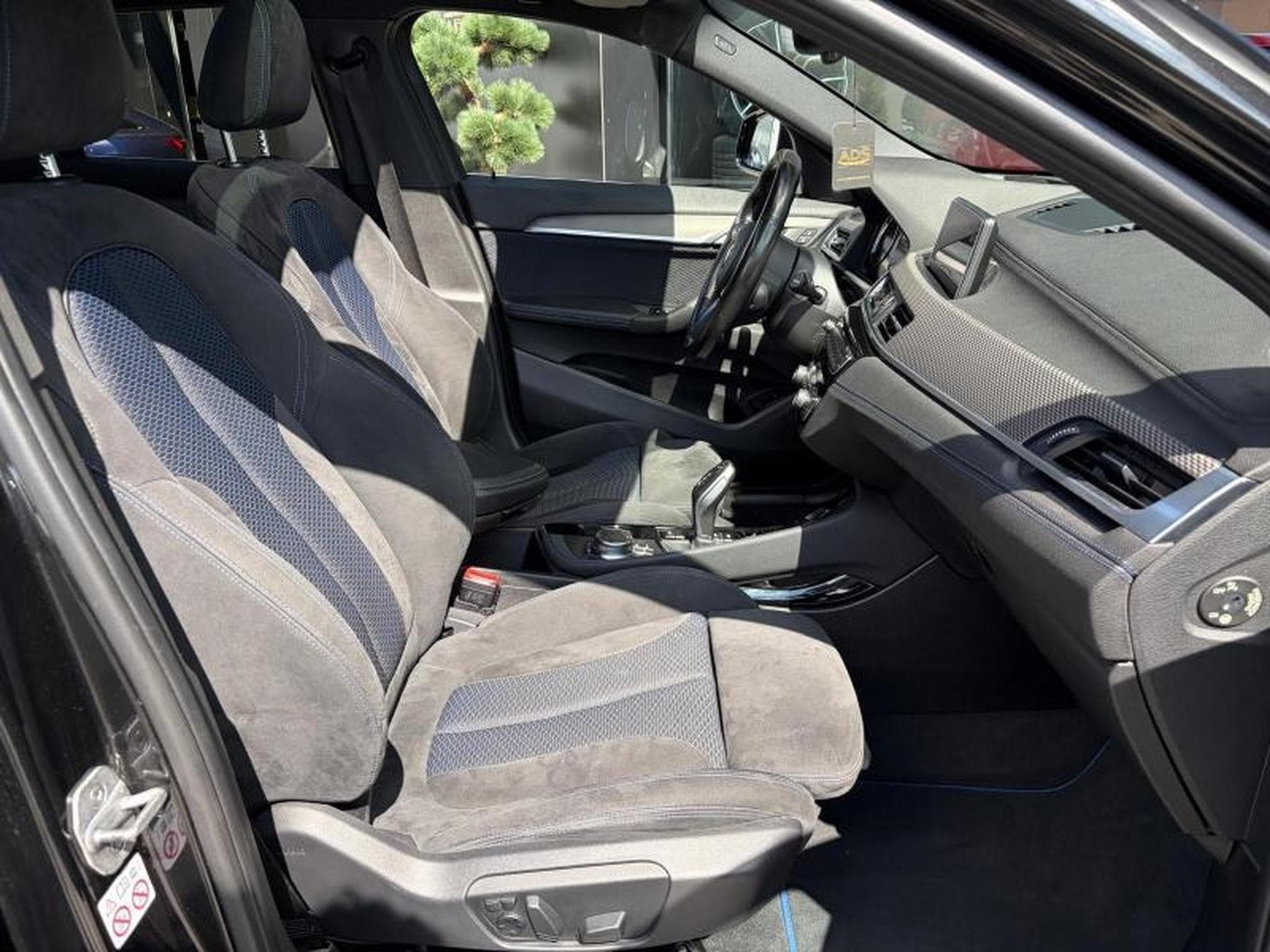 BMW X2 X2 xDrive20d pack M BVA/ ATH/ Toit Ouvrant/ Sièges Chauffant (2018) - Photo 11