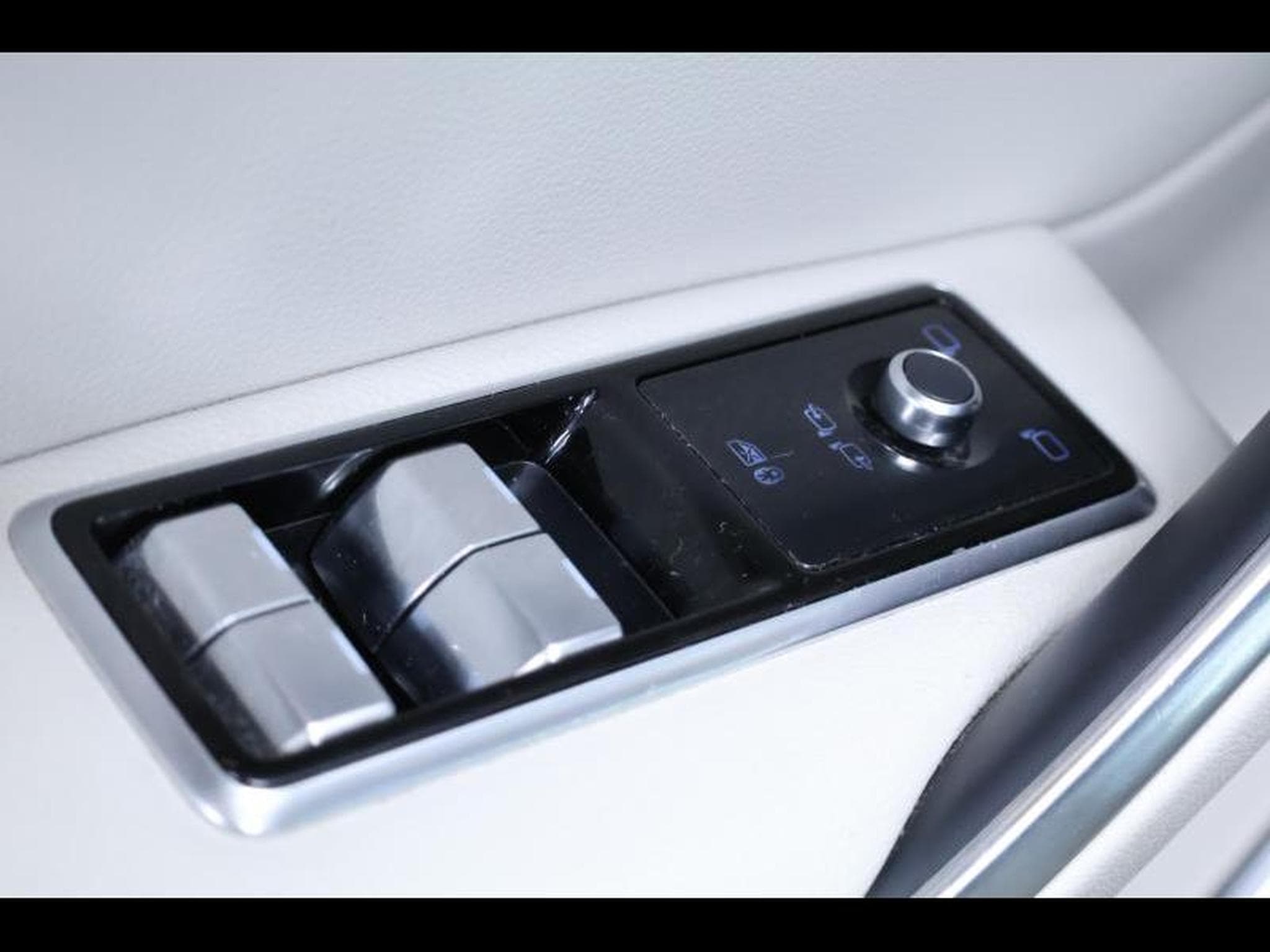 Jaguar F-Pace D165 R-Dynamic S AWD Auto (2021) - Photo 27
