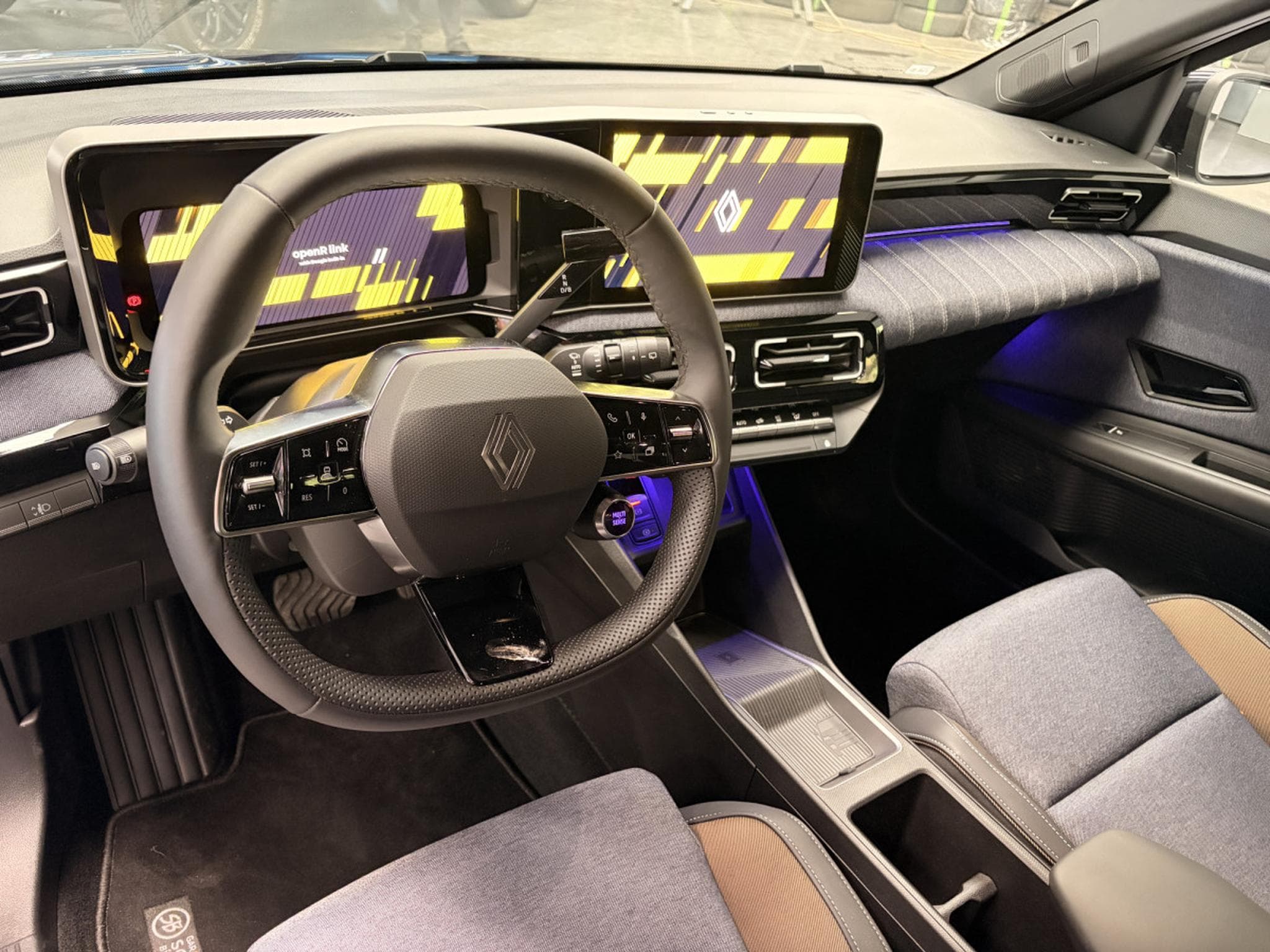 Renault R5 E-Tech Techno 52kw/h range 150HP (2026) - Photo 10