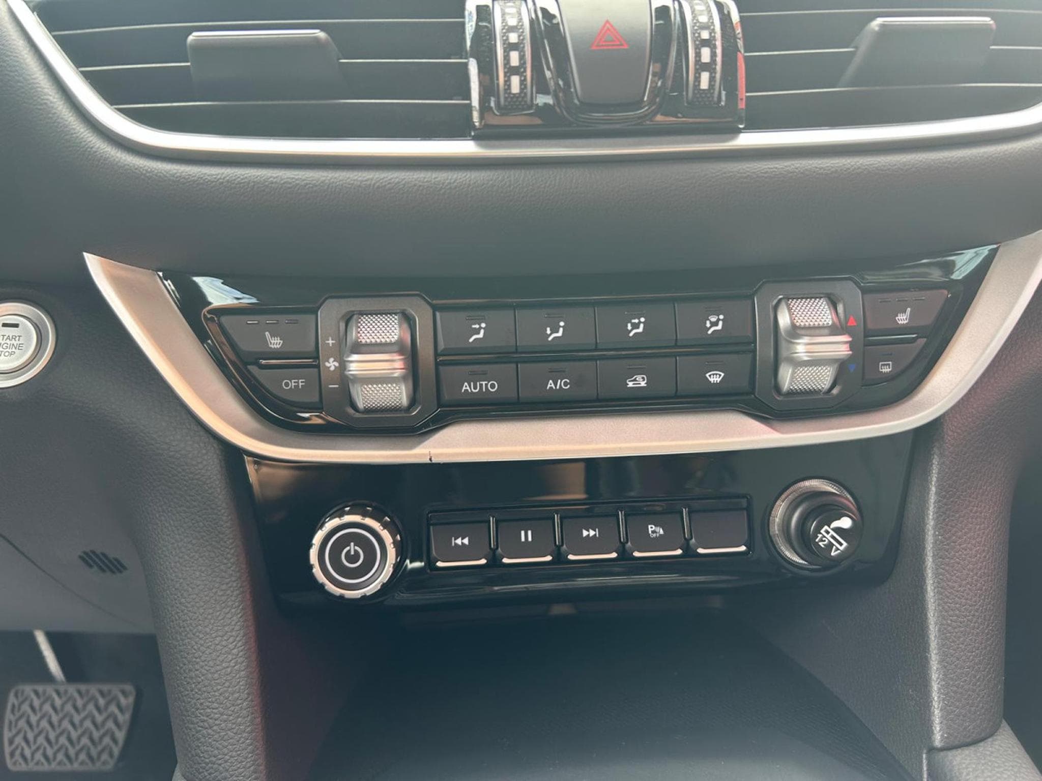 Foton Tunland G7 2.0 (2026) - Photo 21