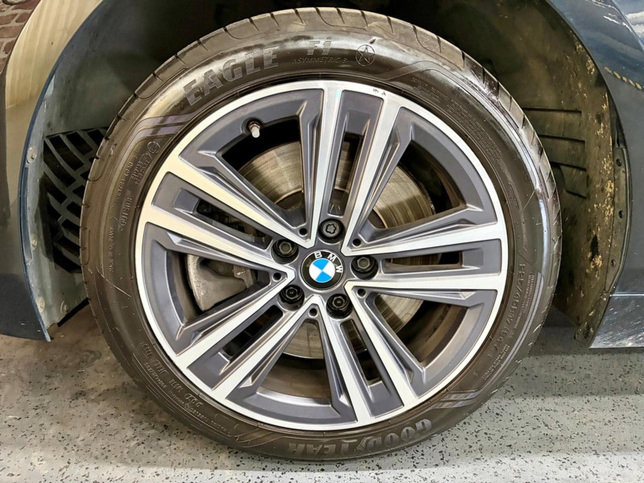 BMW 120 120iA 2.0 178cv Auto HATCH Navi/ClimaA/Park/ALU17 (2023) - Photo 3