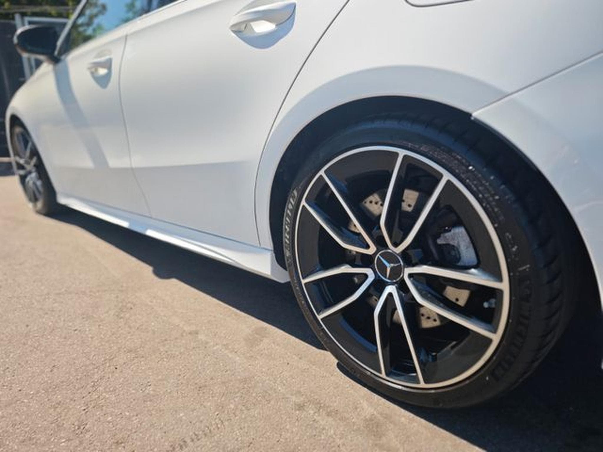 Mercedes A 35 AMG A 35 AMG 4MATIC *MULTIBEAM*BURMESTER*ASSIST* (2019) - Photo 10
