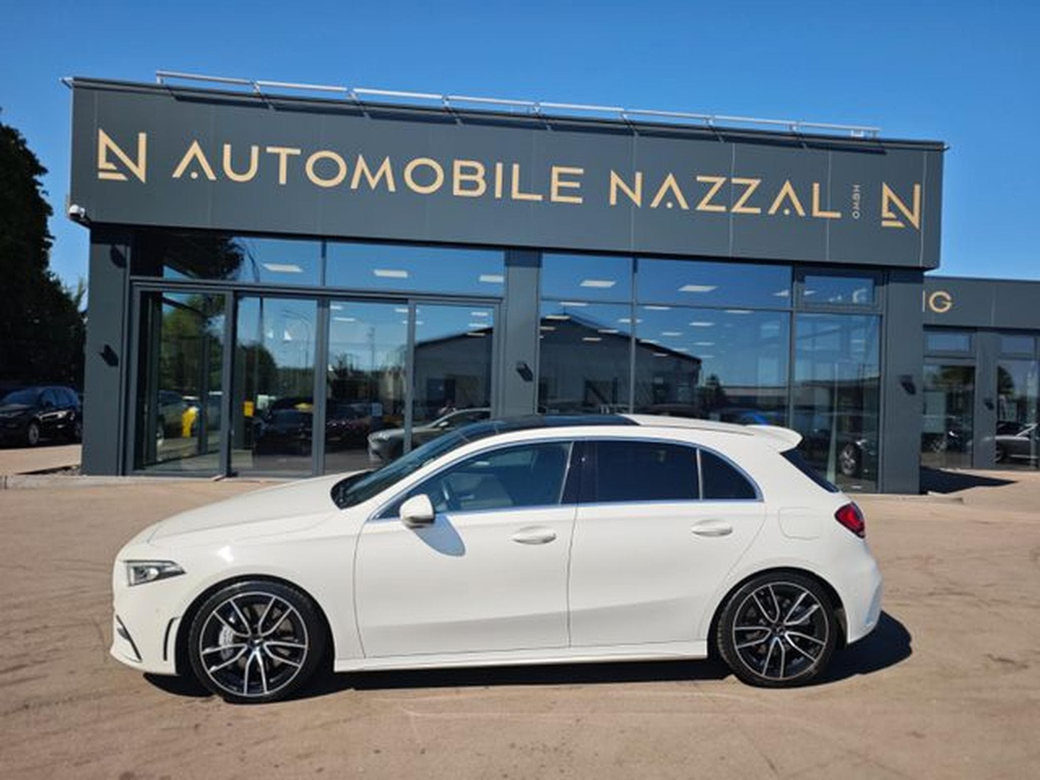 Mercedes A 35 AMG A 35 AMG 4MATIC *MULTIBEAM*BURMESTER*ASSIST* (2019) - Photo 13