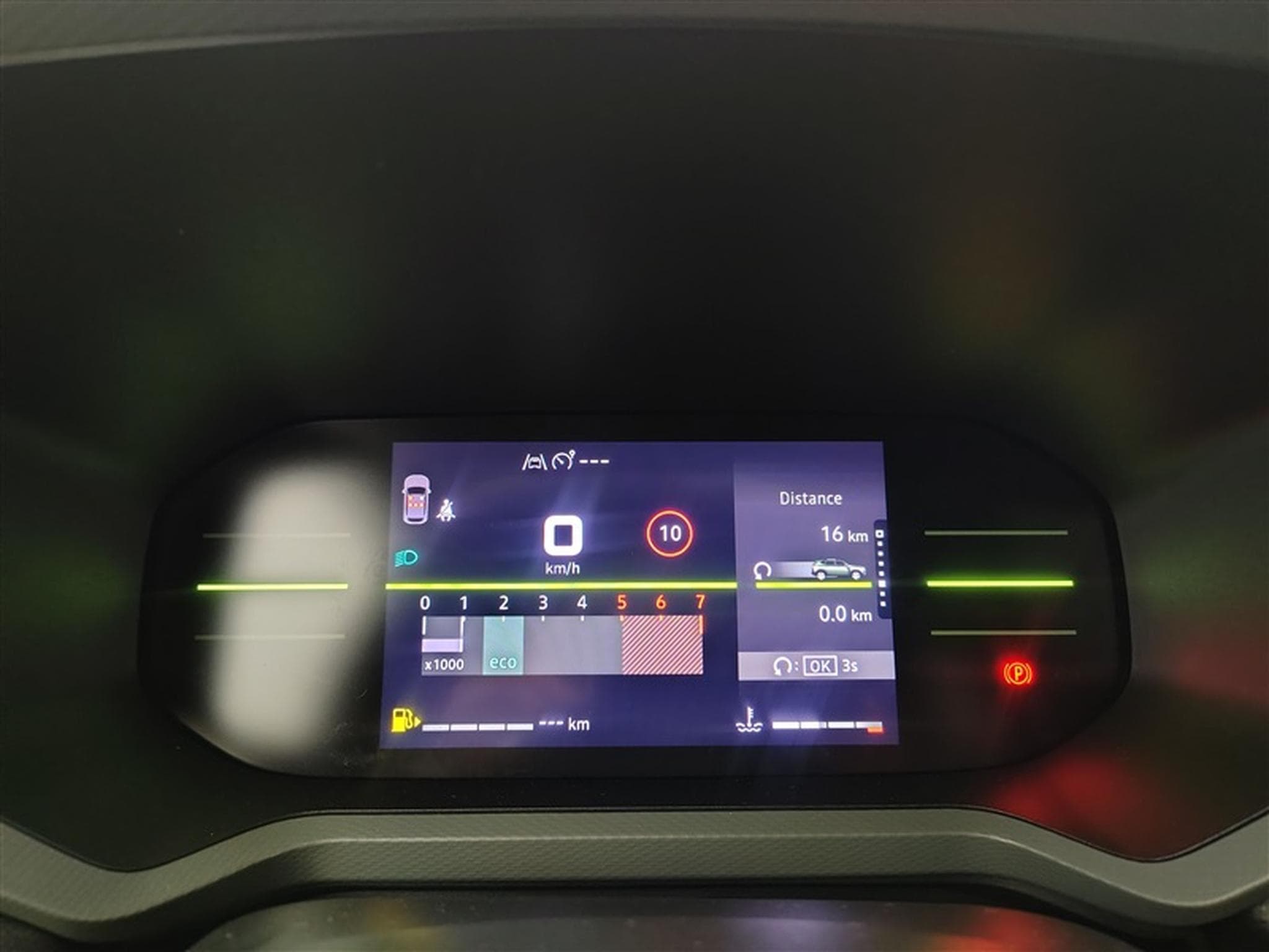 Dacia Duster Mild Hybrid 140cv Extreme NAVI / CARPLAY / FULL LED / CAMERA (2026) - Photo 9