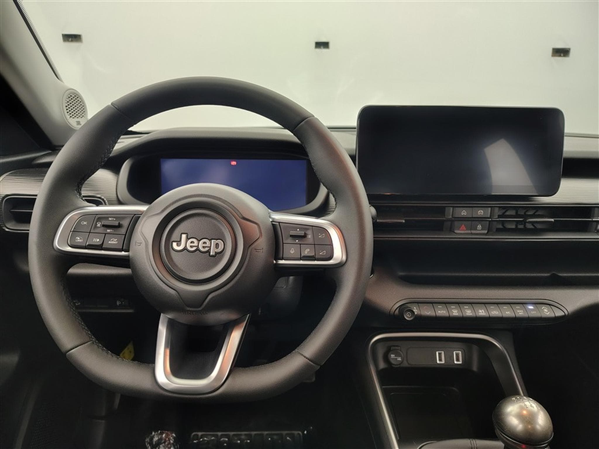 Jeep Avenger 1.2 Turbo 100cv Altitude (2025) - Photo 9