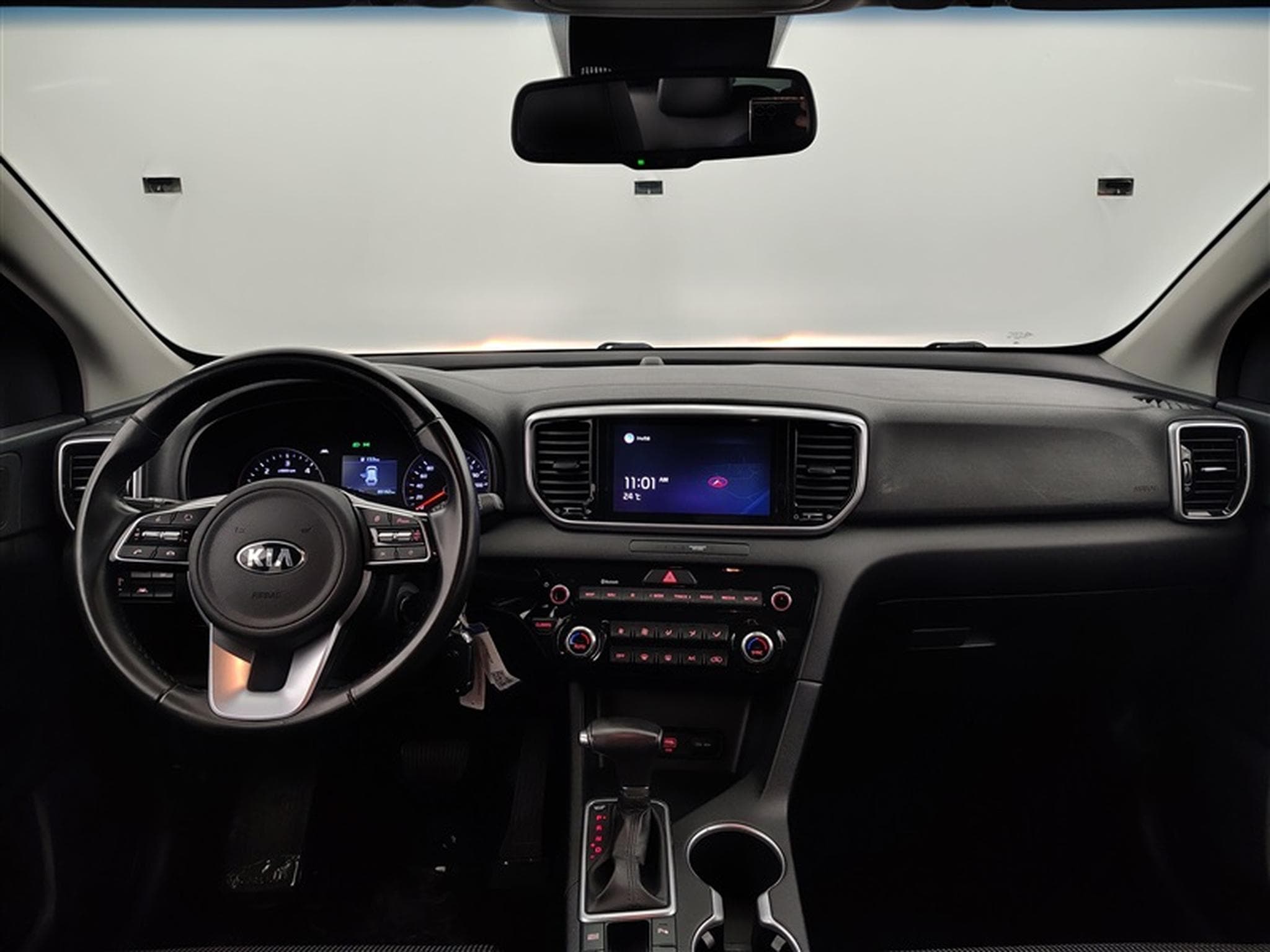 Kia Sportage 1.6 CRDi 136cv DCT Black Edition NAVI / CAMERA / JA 17" (2021) - Photo 8