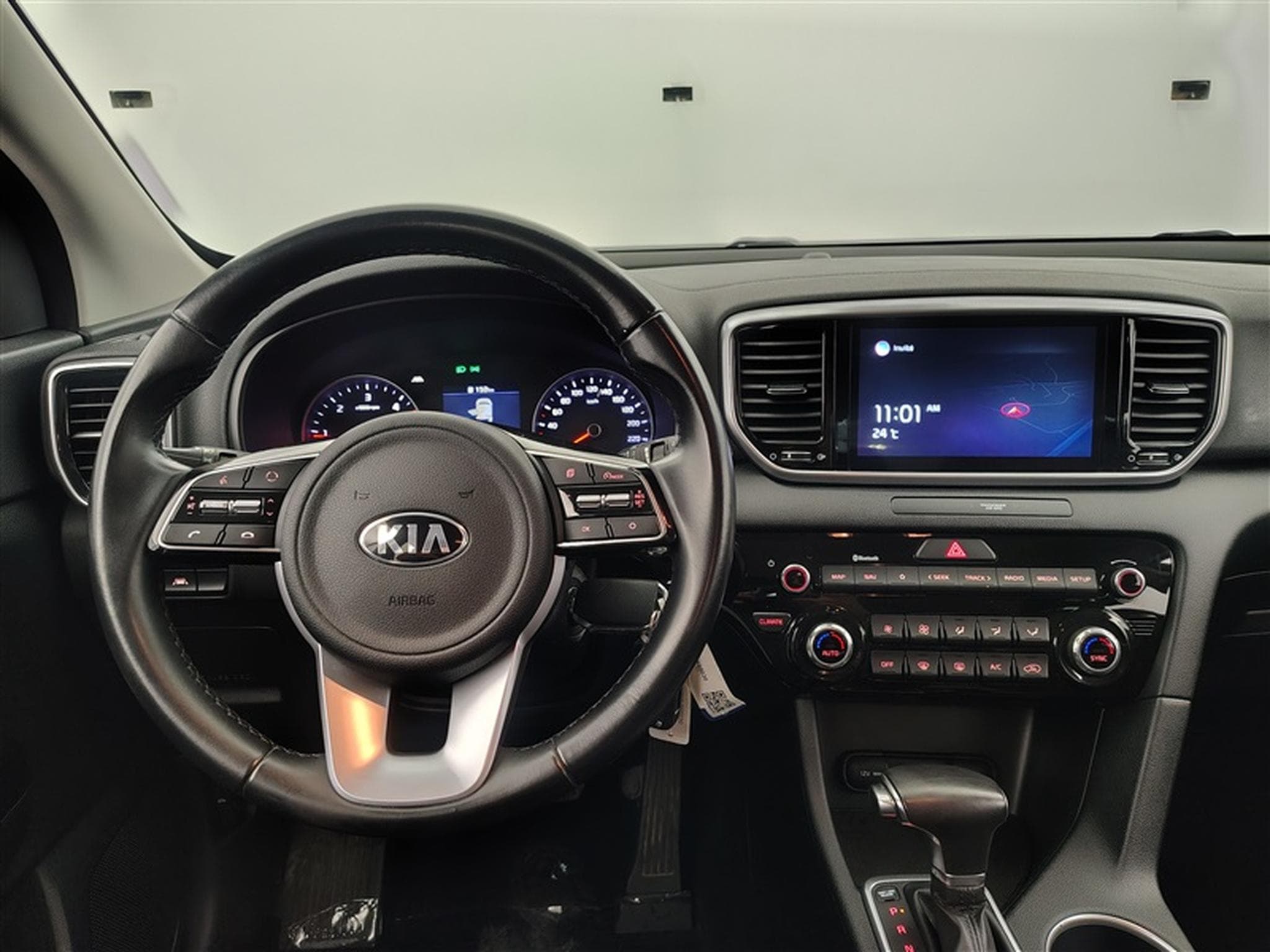 Kia Sportage 1.6 CRDi 136cv DCT Black Edition NAVI / CAMERA / JA 17" (2021) - Photo 9