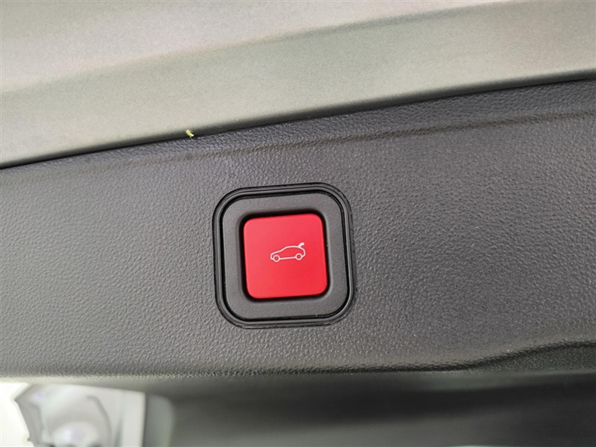 Jeep Avenger 1.2 Turbo 100cv Altitude (2025) - Photo 19