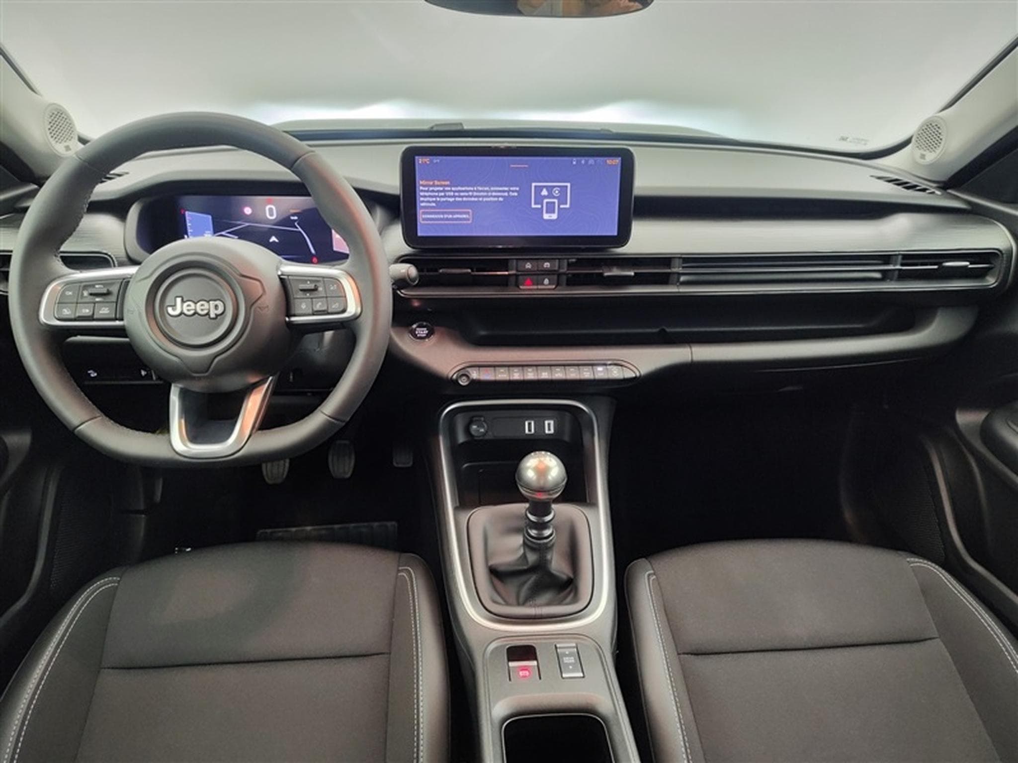 Jeep Avenger 1.2 Turbo 100cv Altitude (2025) - Photo 8