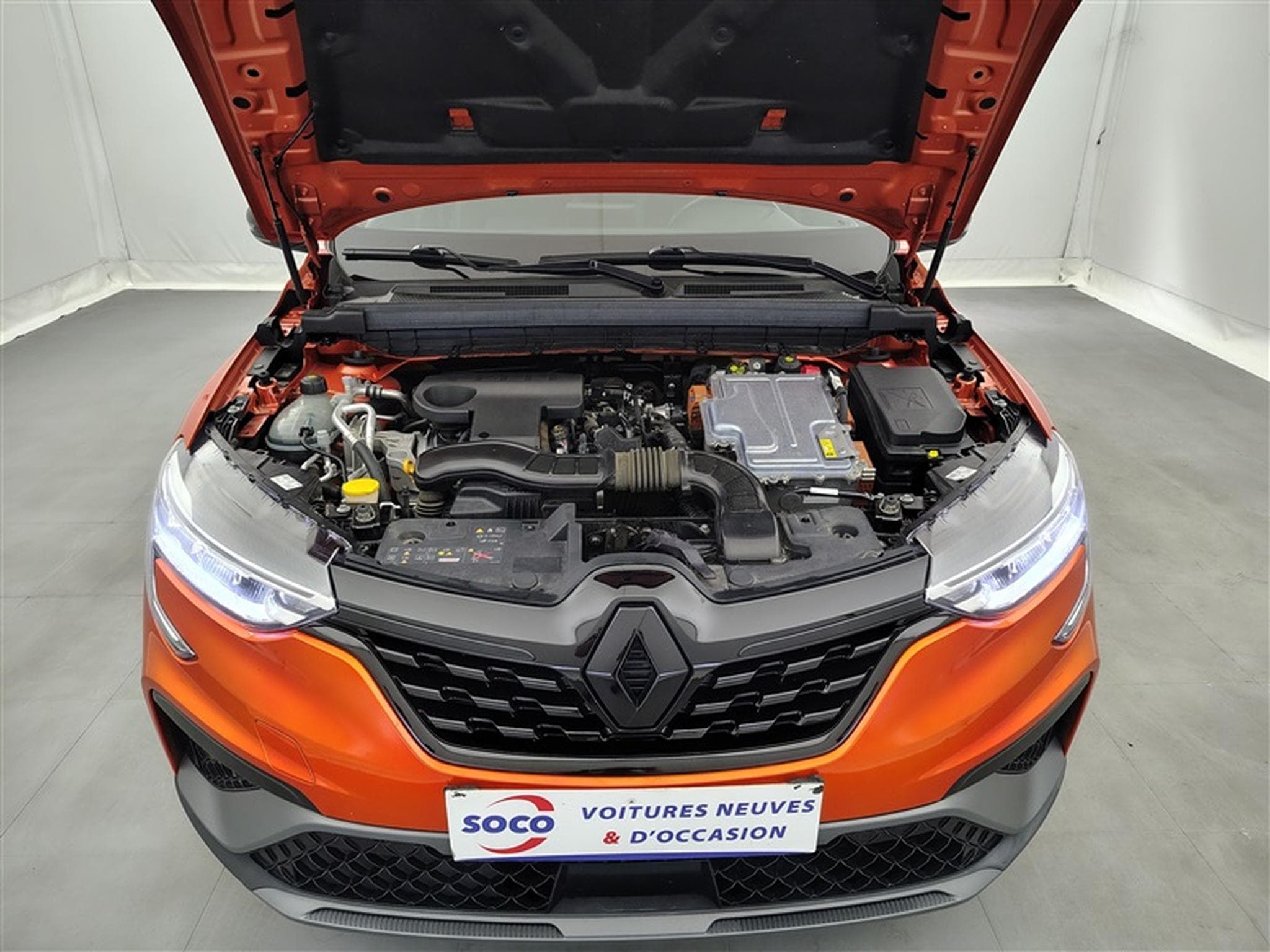 Renault Arkana E-TECH 1.6i Techno (2023) - Photo 20