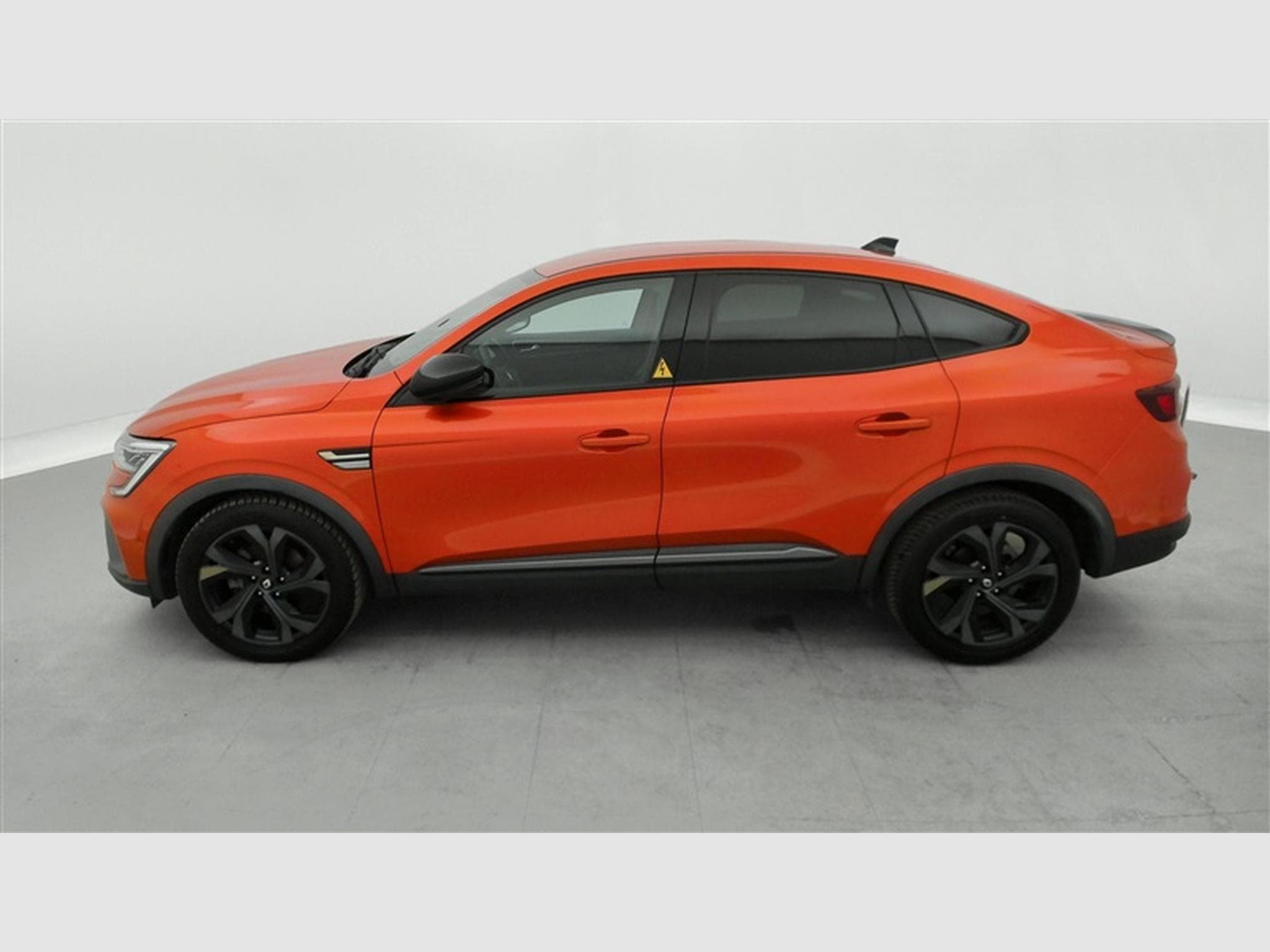 Renault Arkana E-TECH 1.6i Techno (2023) - Photo 3