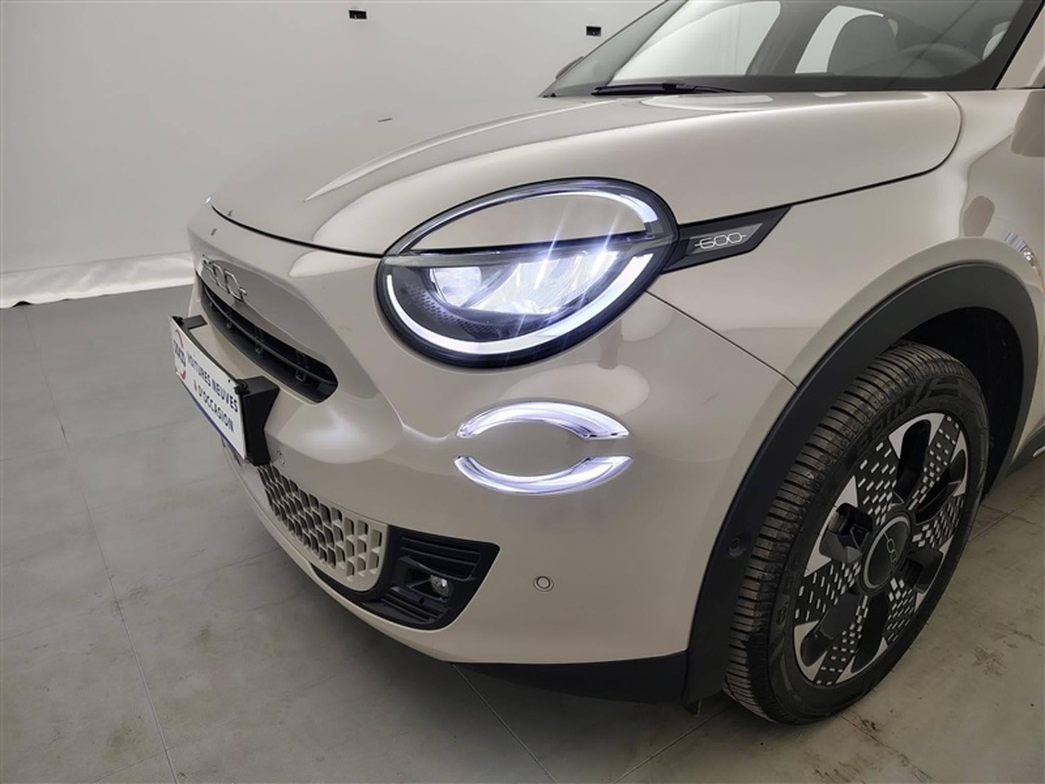 Fiat 600 1.2 Hybrid 110Cv eDCT6 La Prima (2025) - Photo 15