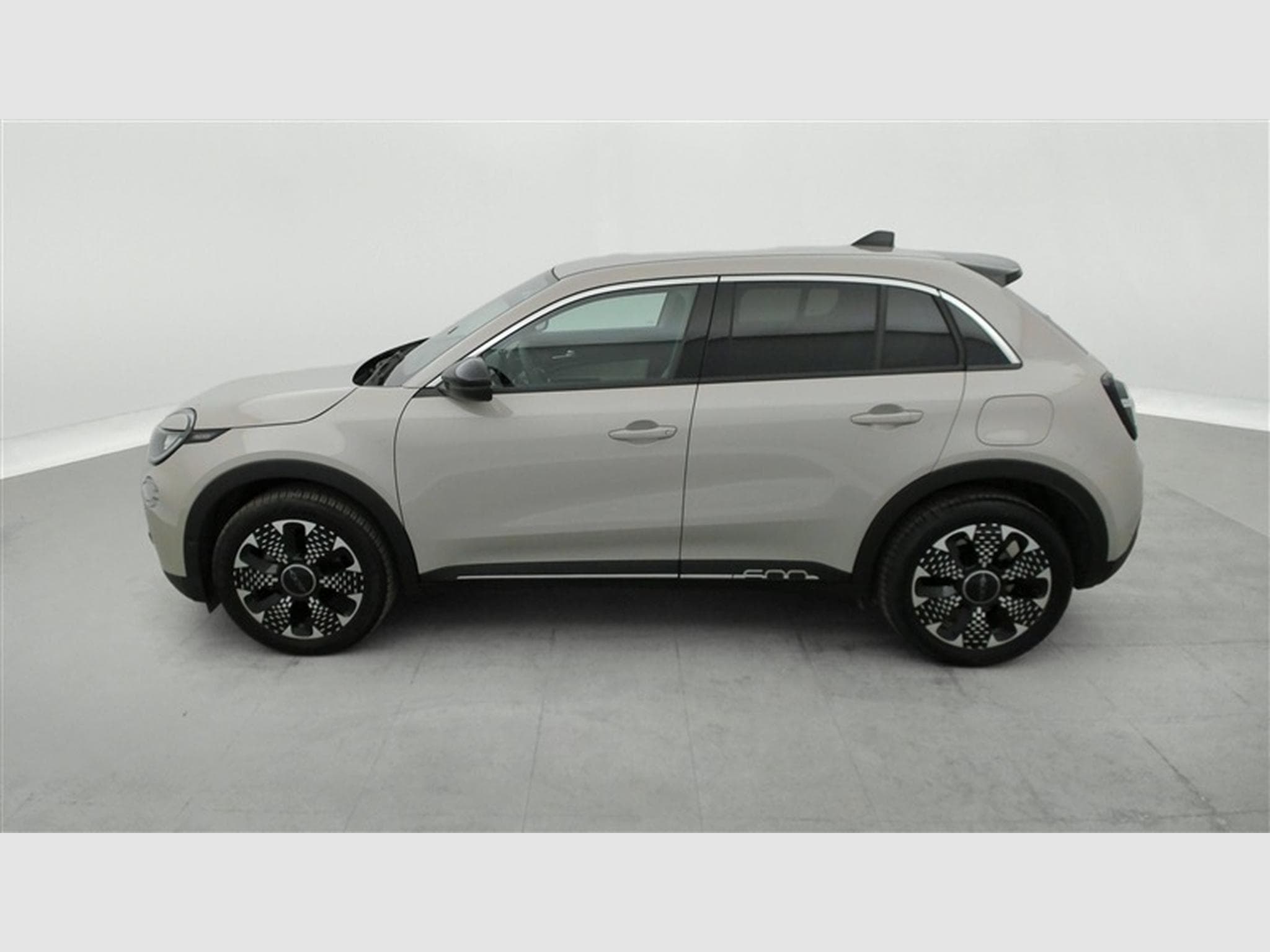 Fiat 600 1.2 Hybrid 110Cv eDCT6 La Prima (2025) - Photo 3