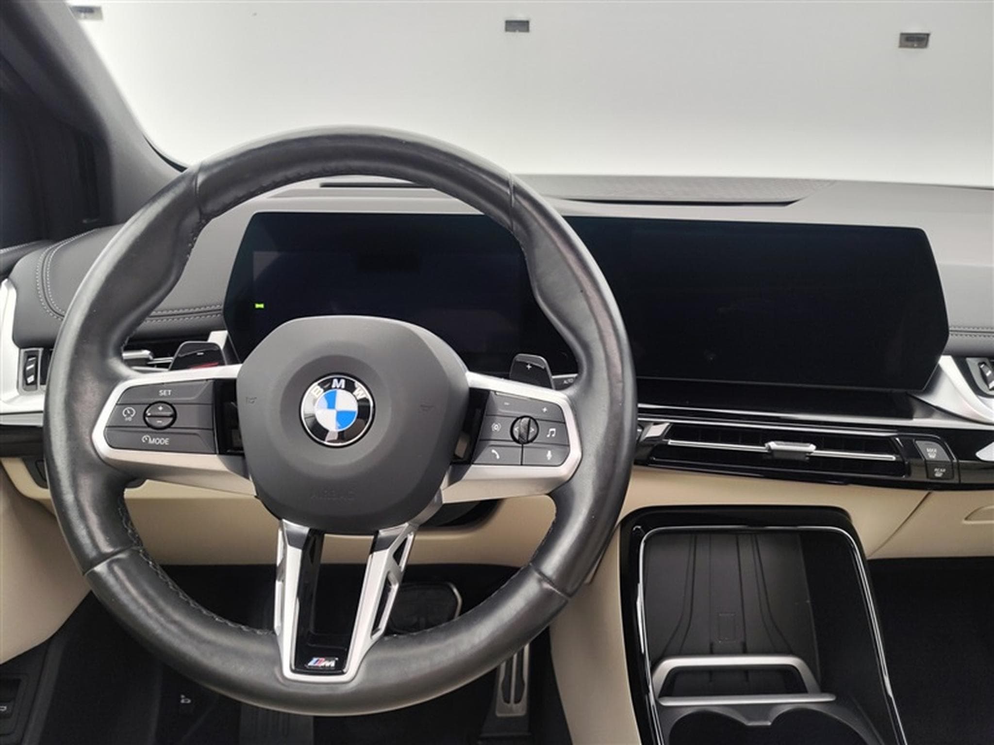 BMW 218 Active Tourer 218 dA Pack M TOIT PANO (2023) - Photo 8