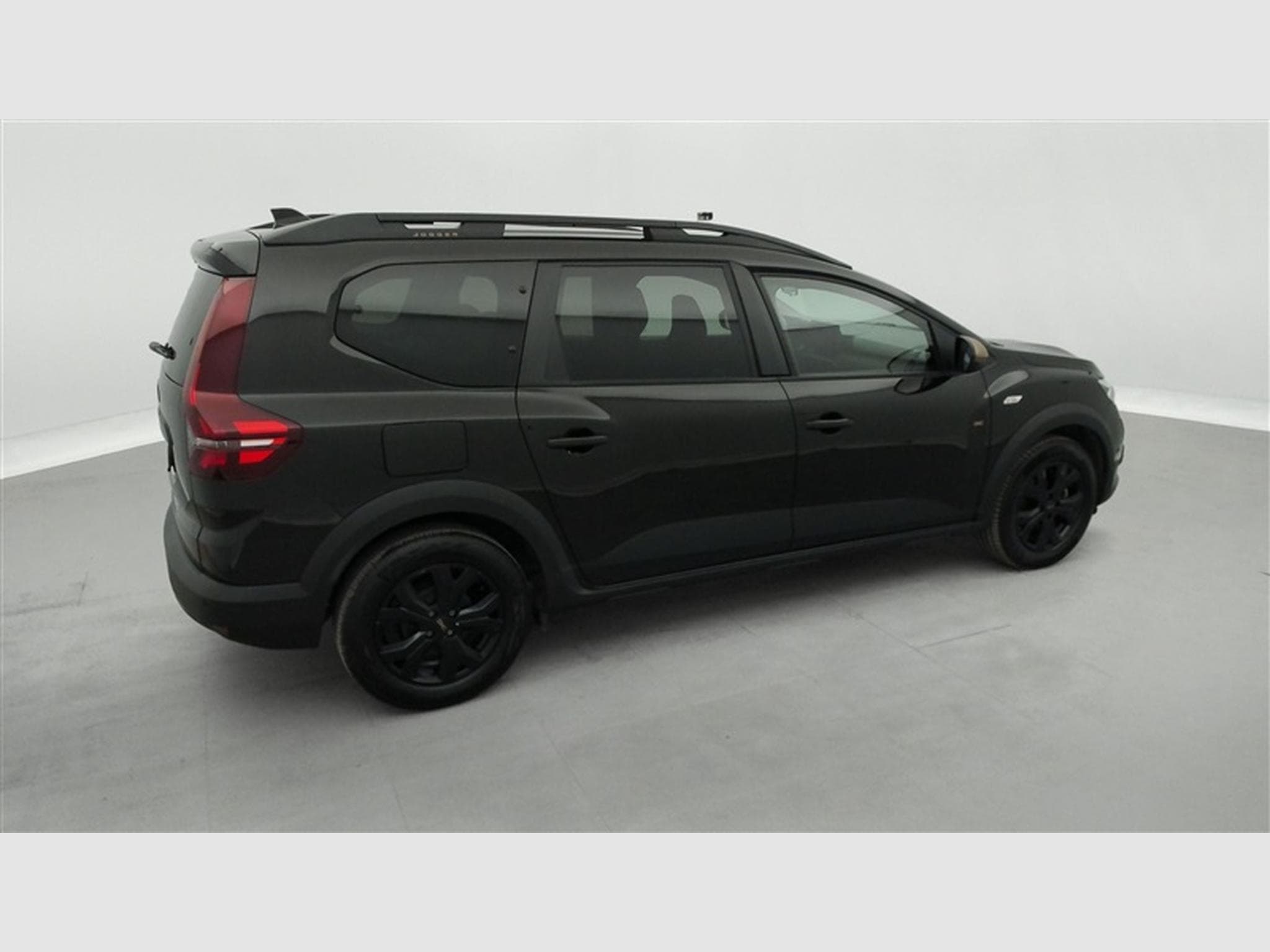 Dacia Jogger Hybrid 1.6 Extreme 7PL / NAVI / CARPLAY / CAMERA (2025) - Photo 25