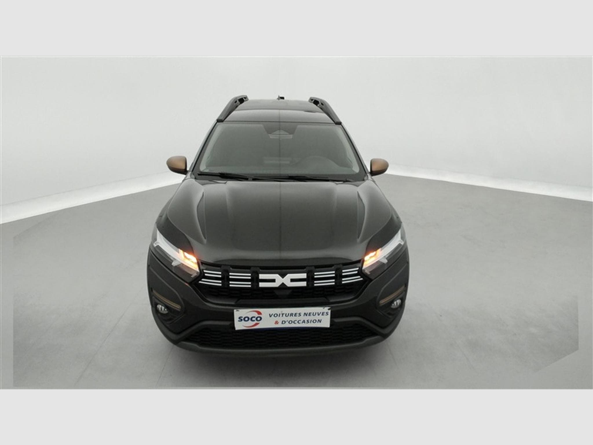 Dacia Jogger Hybrid 1.6 Extreme 7PL / NAVI / CARPLAY / CAMERA (2025) - Photo 4