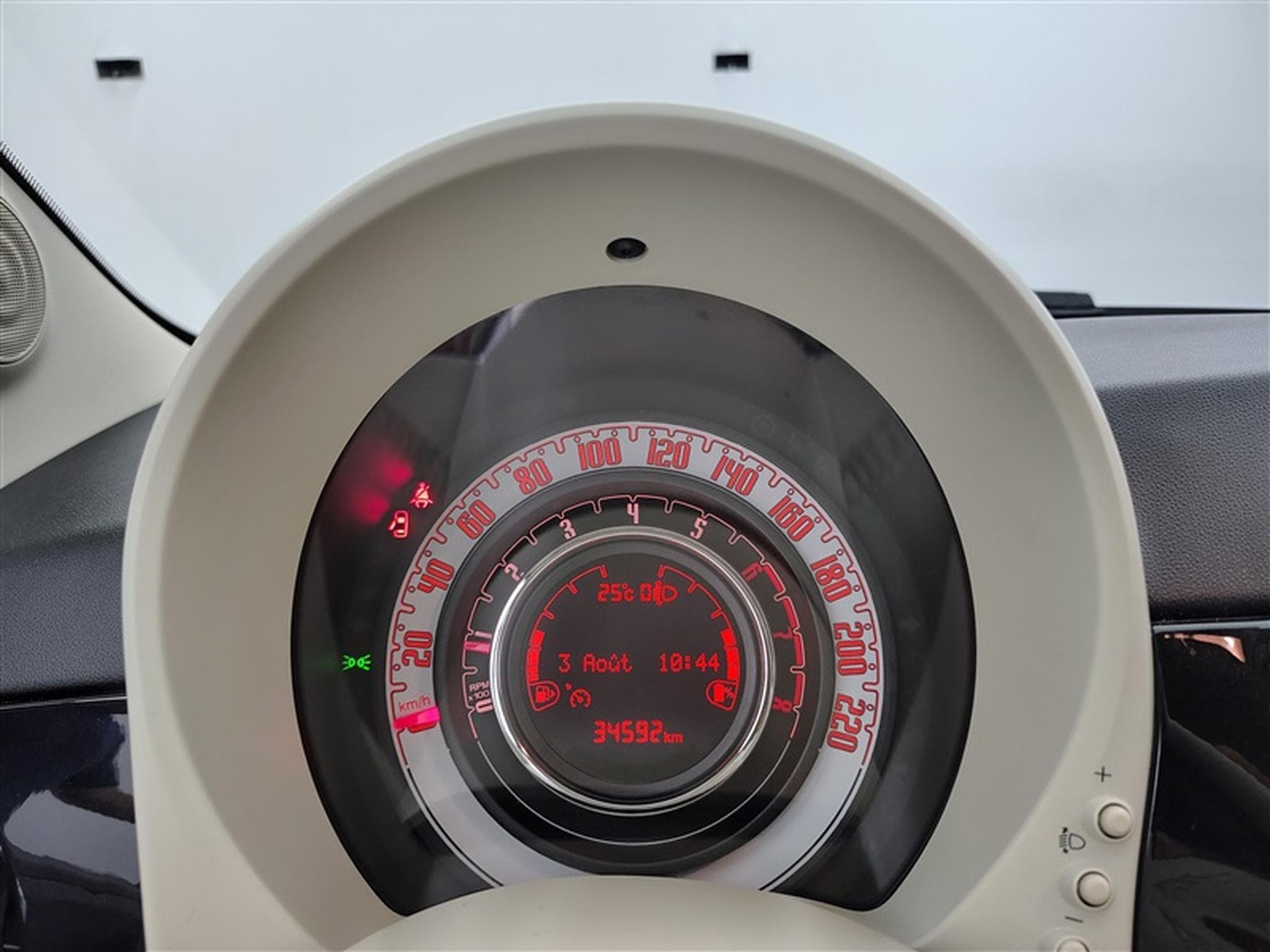 Fiat 500 1.0i MHEV Dolcevita (2022) - Photo 10