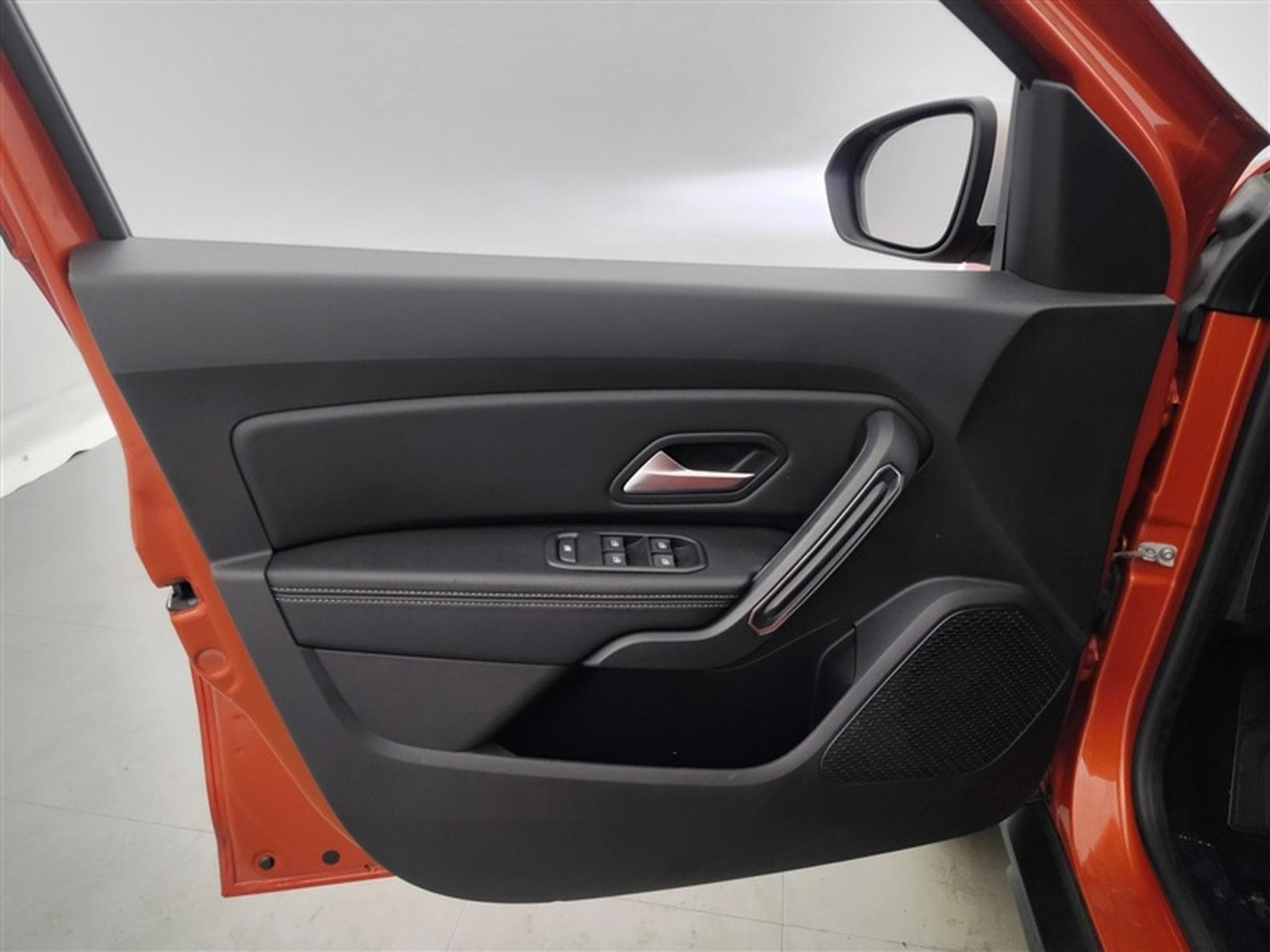 Dacia Duster 1.0 TCe Prestige CLIM/NAVI/CAMERA (2022) - Photo 17