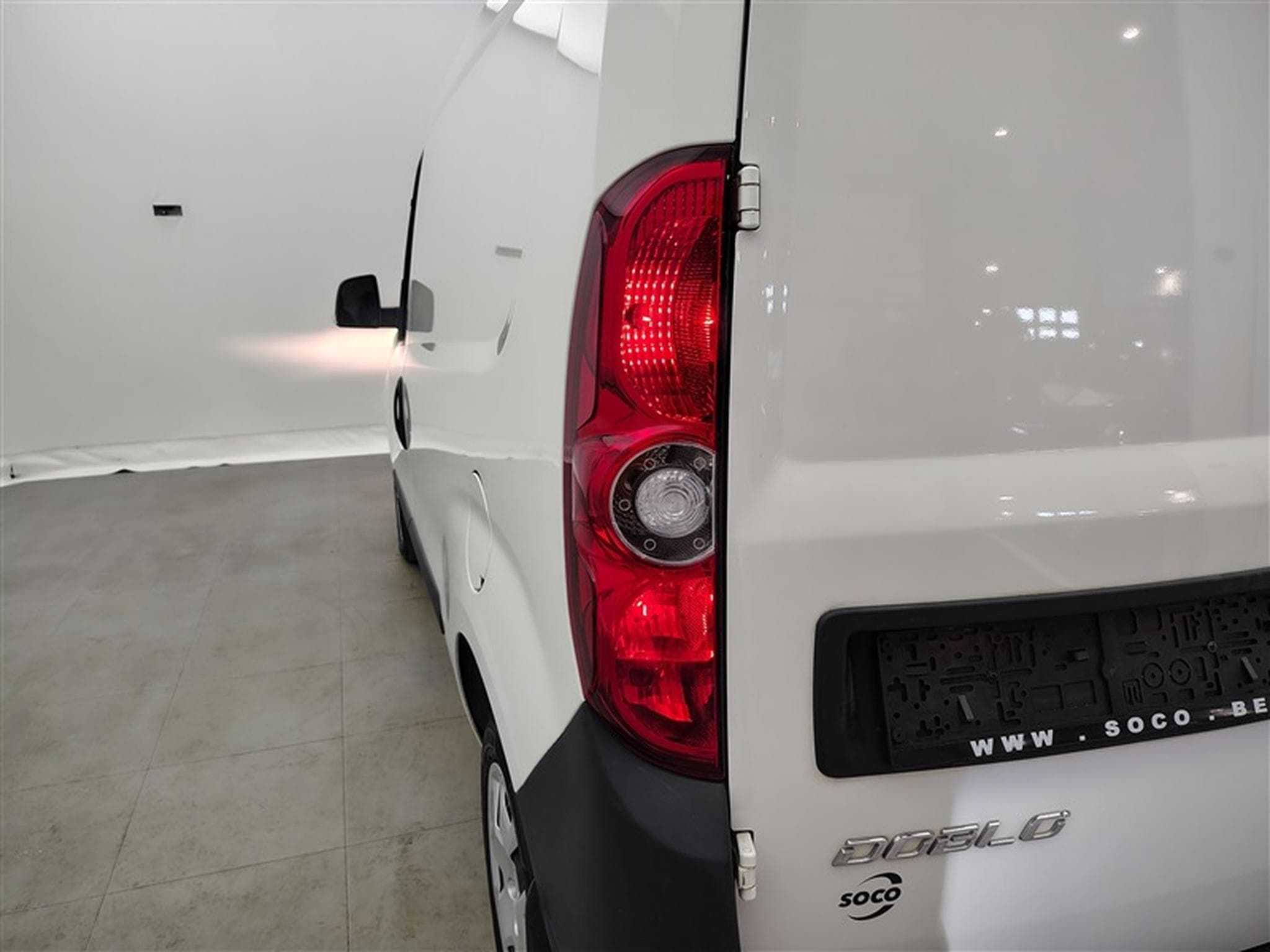 Fiat Doblo 1.6 MJET Cargo CLIM / CARPLAY (2023) - Photo 16