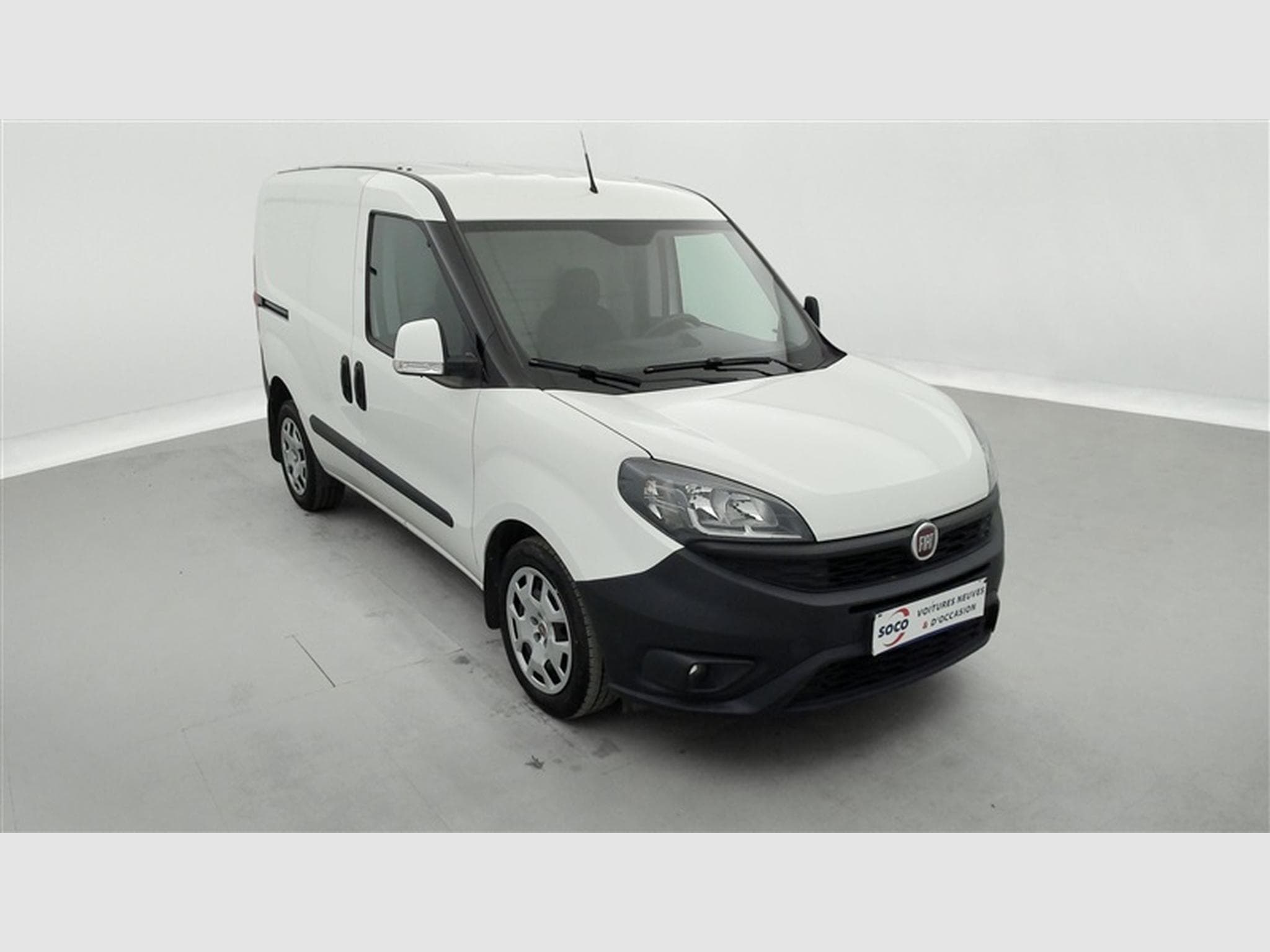Fiat Doblo 1.6 MJET Cargo CLIM / CARPLAY (2023) - Photo 21