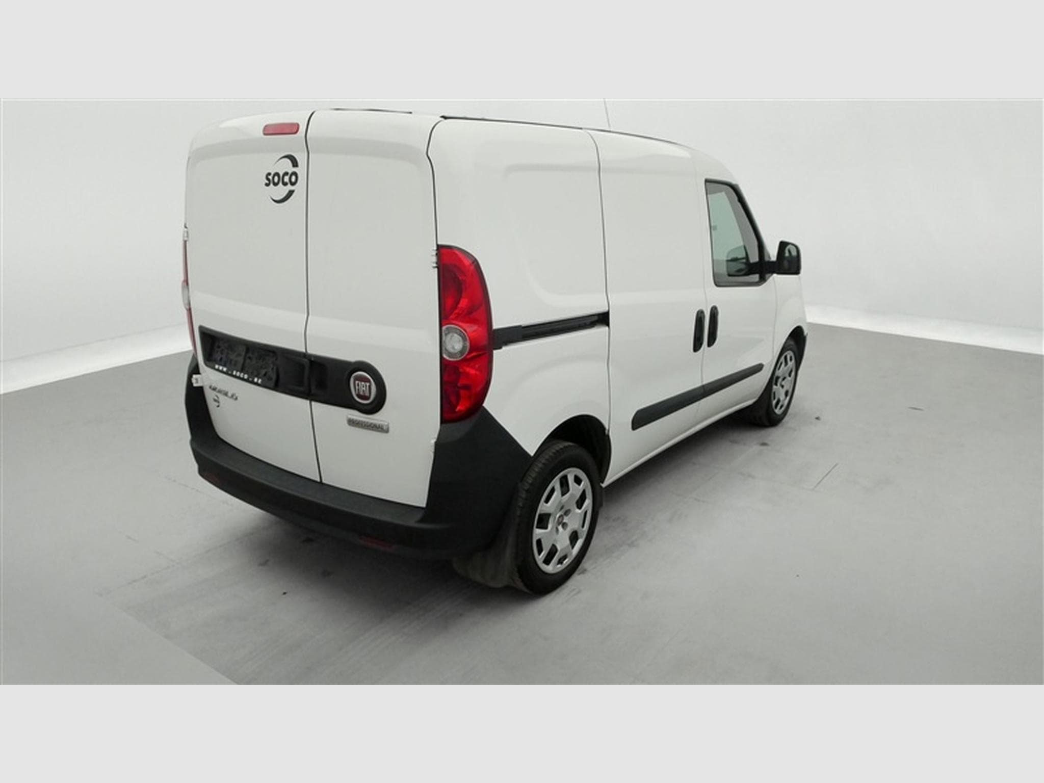 Fiat Doblo 1.6 MJET Cargo CLIM / CARPLAY (2023) - Photo 25