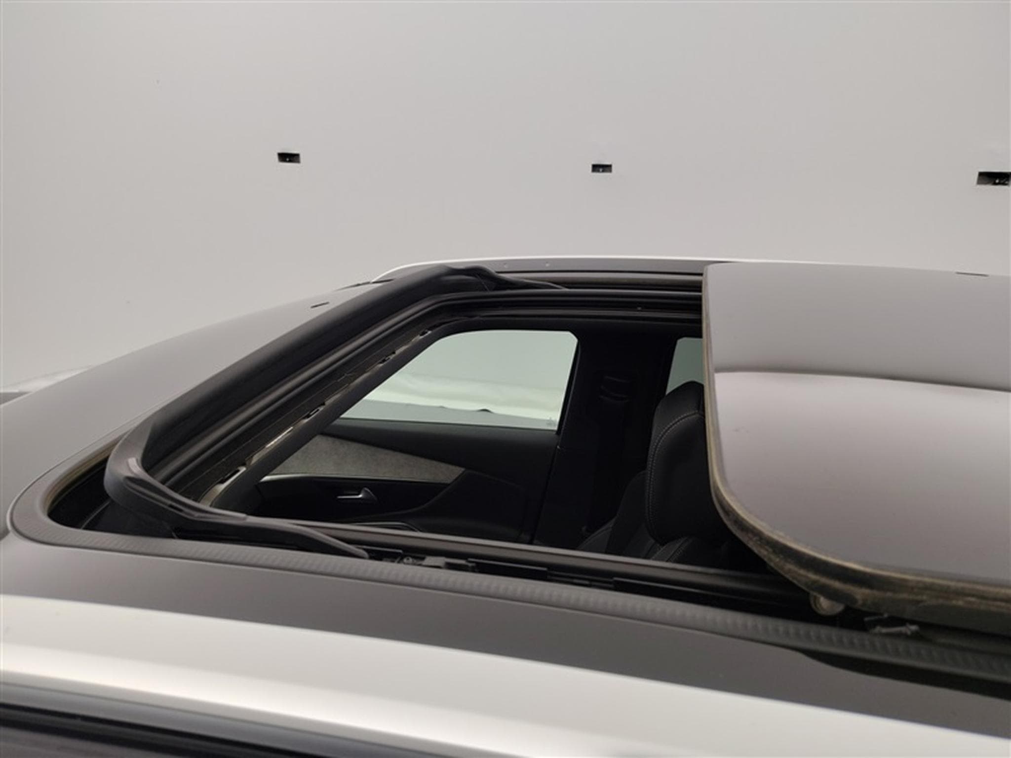 Peugeot 3008 1.2 PureTech 130Cv GT S-CUIR / NAVI /TO PANO/FULL LED (2022) - Photo 20