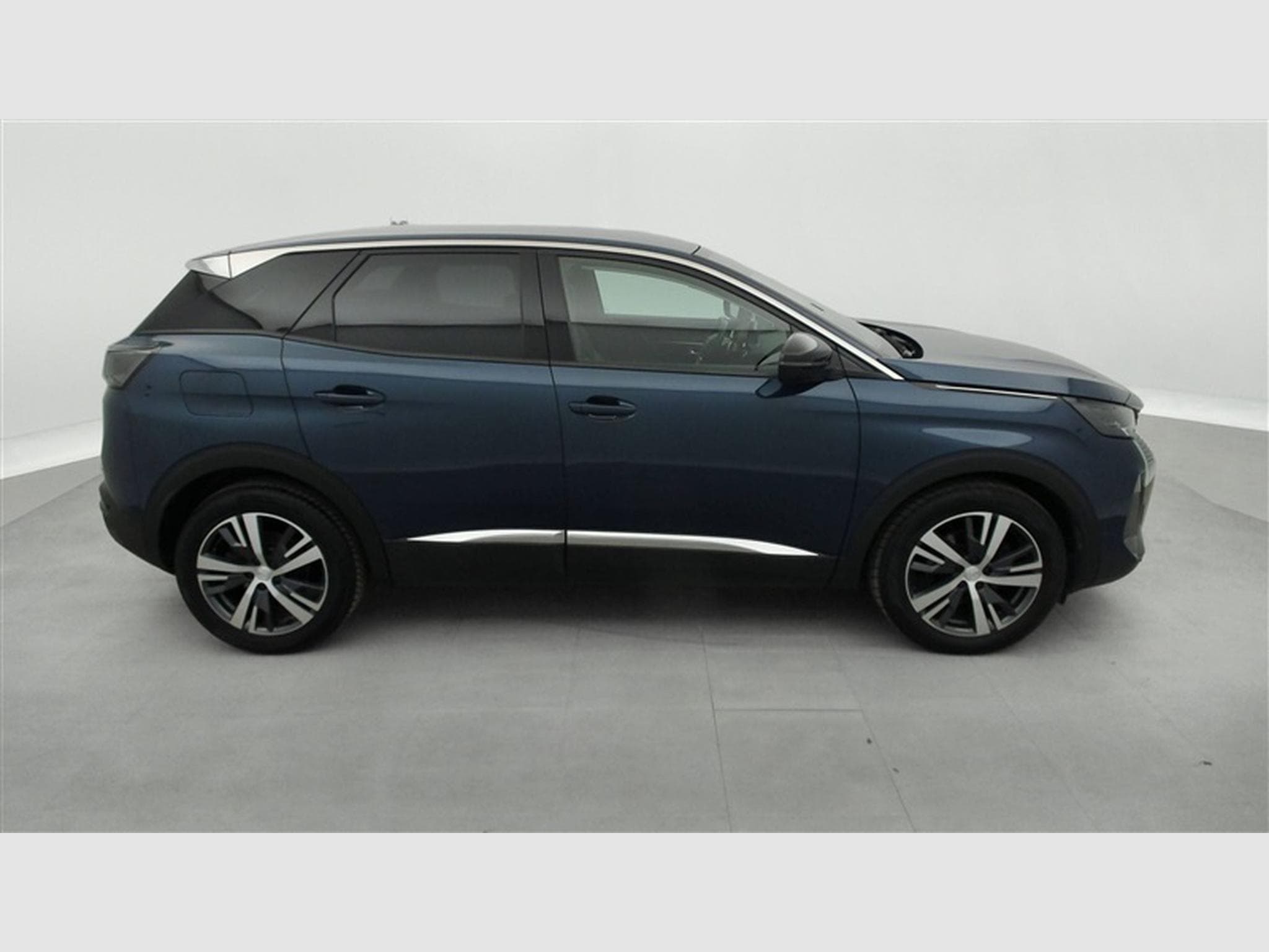 Peugeot 3008 1.5 DIESEL EAT8 Allure Pack S-CUIR / NAVI / FULL LED (2022) - Photo 24