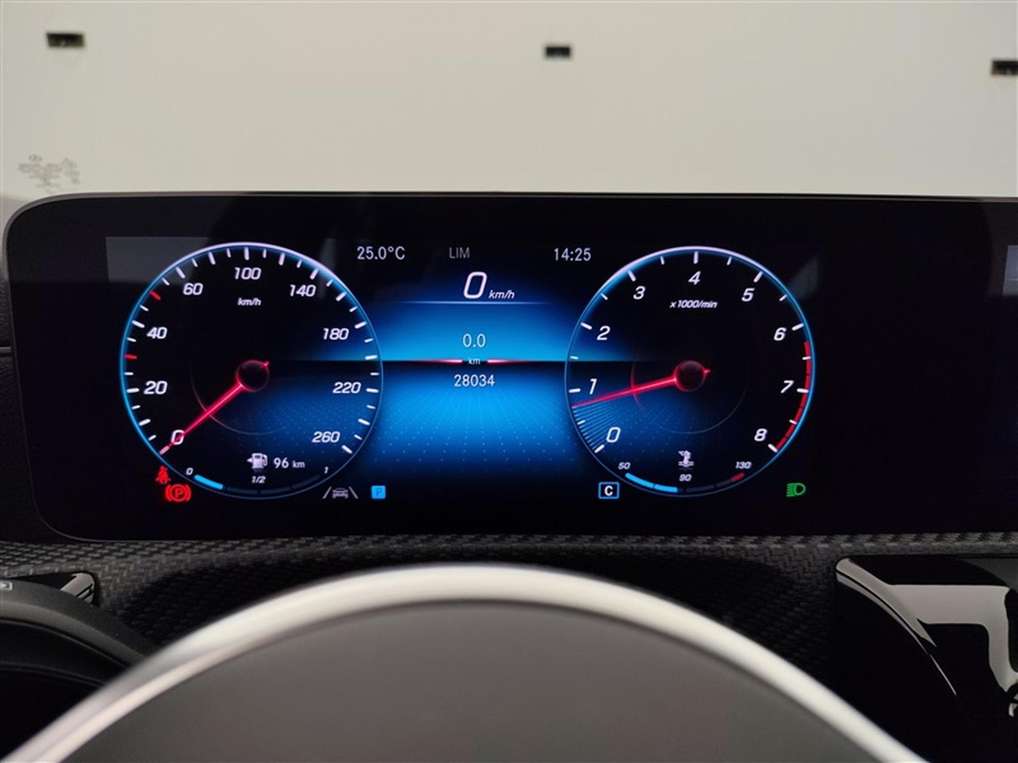 Mercedes CLA 180 CLA 180 Business Solution NAVI/JA/PDC AV AR (2022) - Photo 10