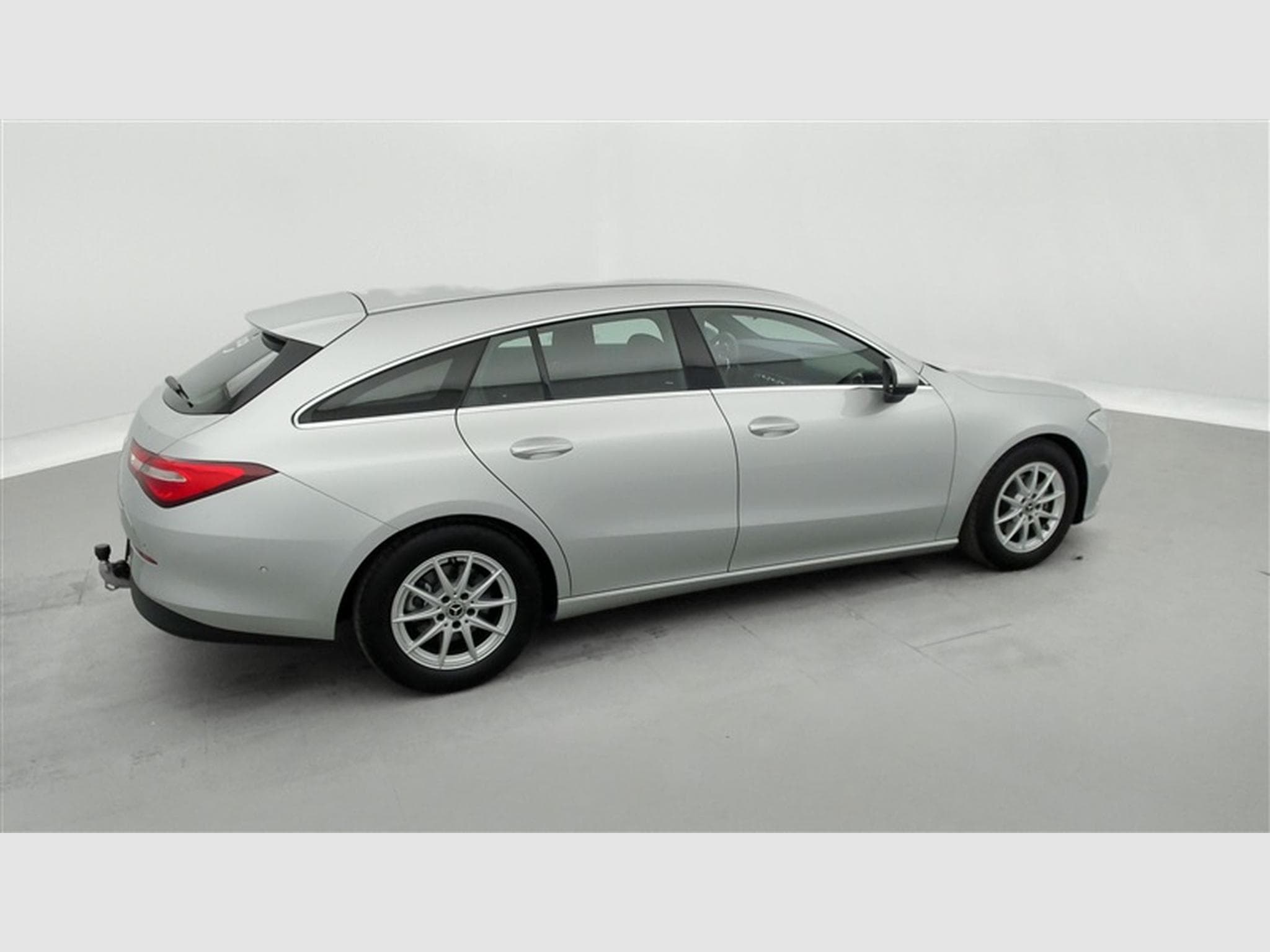 Mercedes CLA 180 CLA 180 Business Solution NAVI/JA/PDC AV AR (2022) - Photo 25