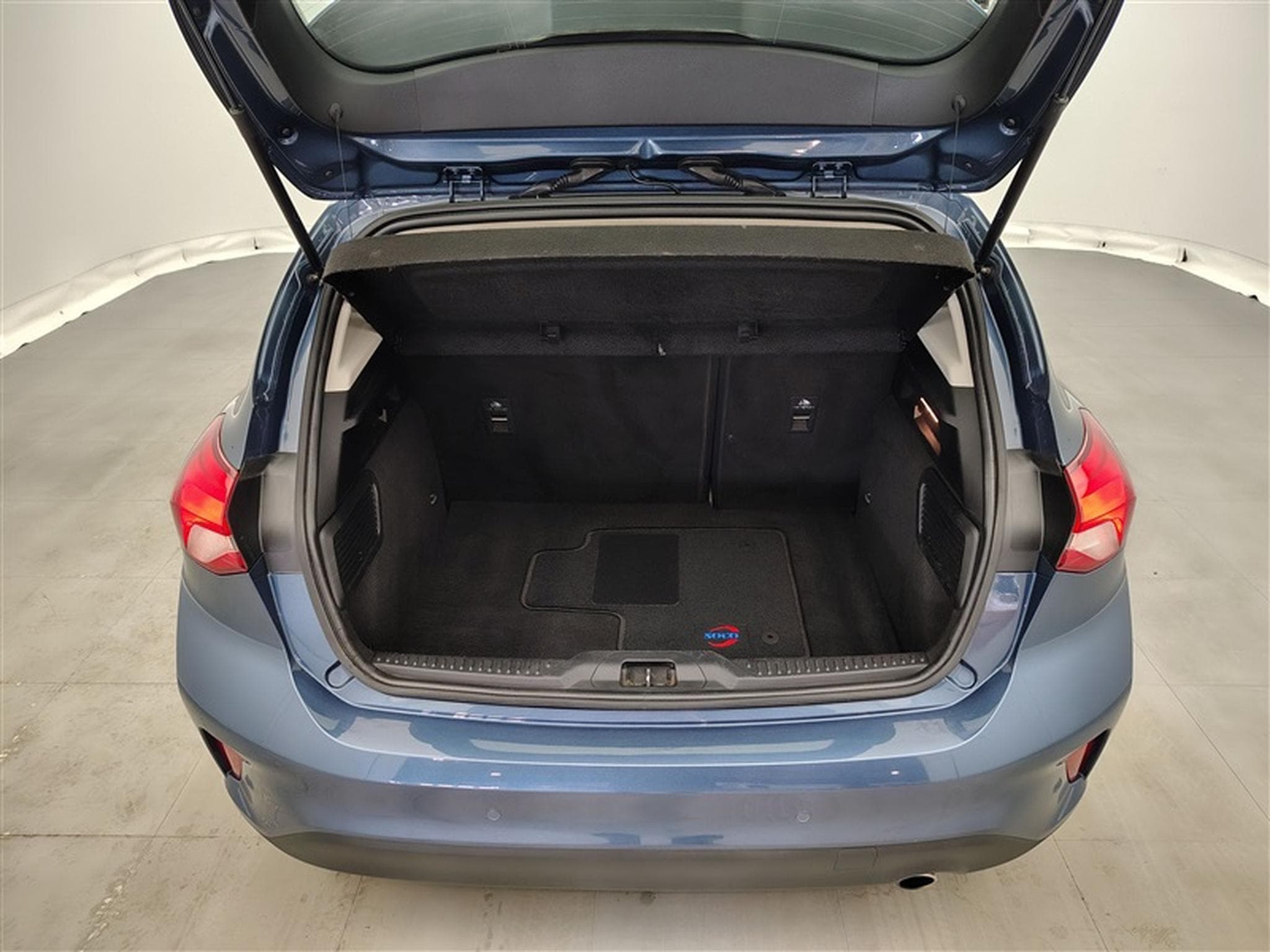 Ford Focus Active 1.5 EcoBlue X (EU6d) (2021) - Photo 14