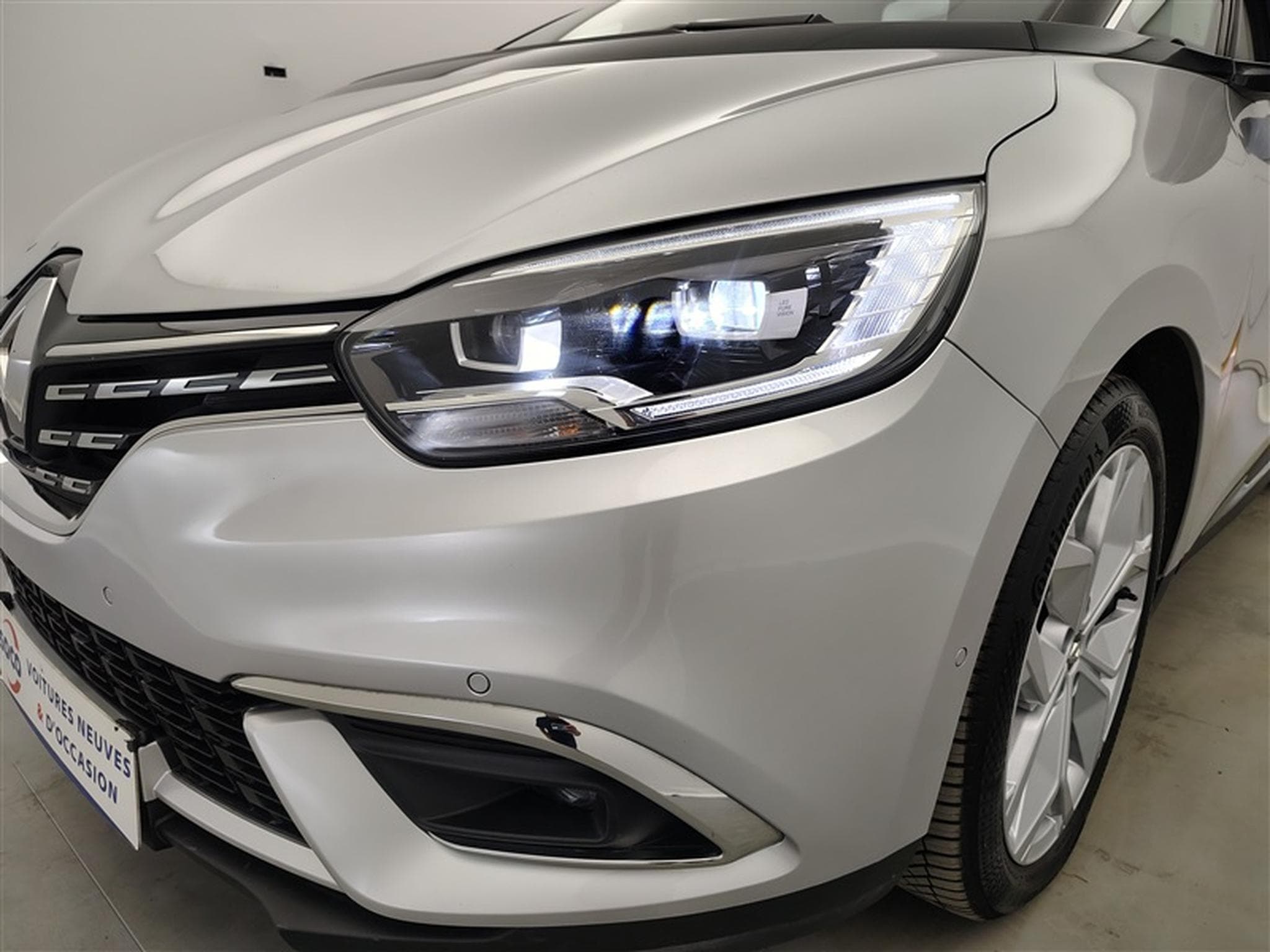 Renault Scenic 1.33 TCe Intens EDC 7 Pl  Navi / Led / PDC av+ar (2023) - Foto 15