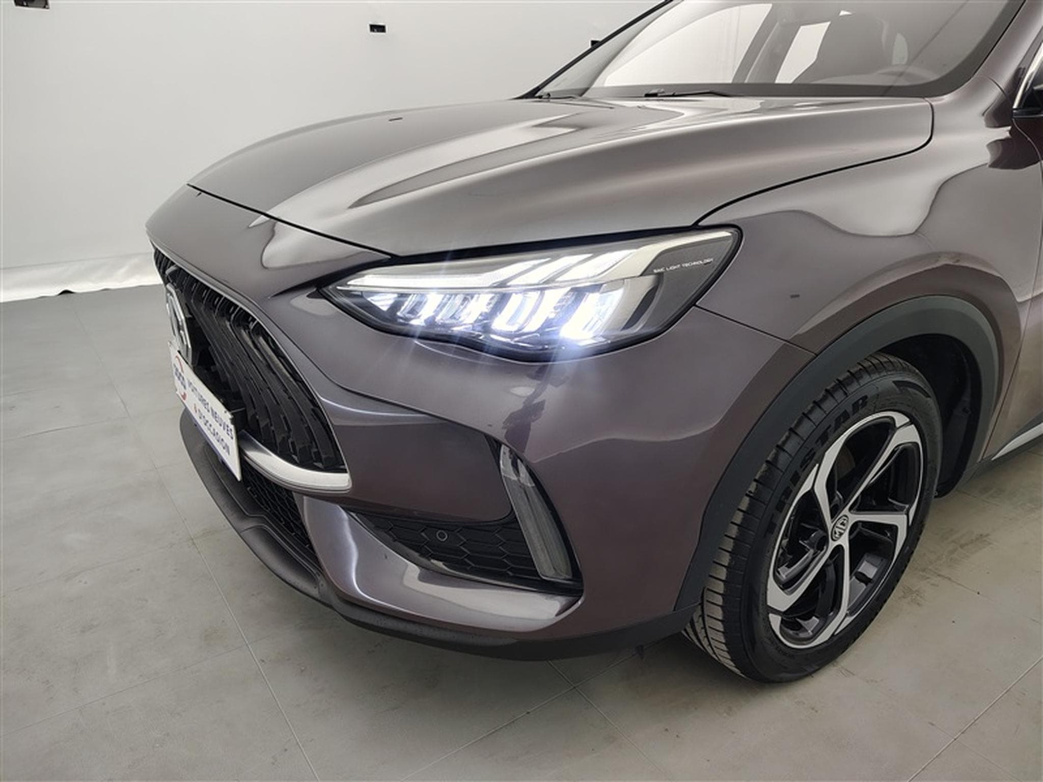 MG HS 1.5 T-GDi 160cv Luxury NAVI / FULL LED / CUIR / PANO (2024) - Photo 15
