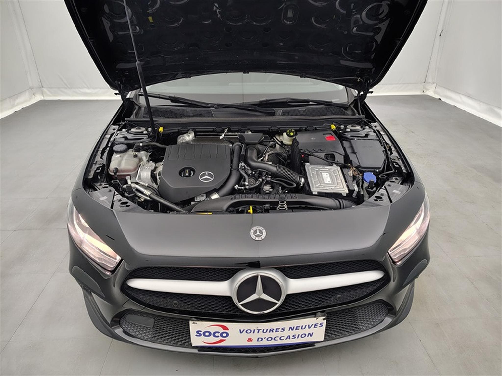 Mercedes A 160 A 160 Business NAVI/PDC AV AR (2022) - Photo 19