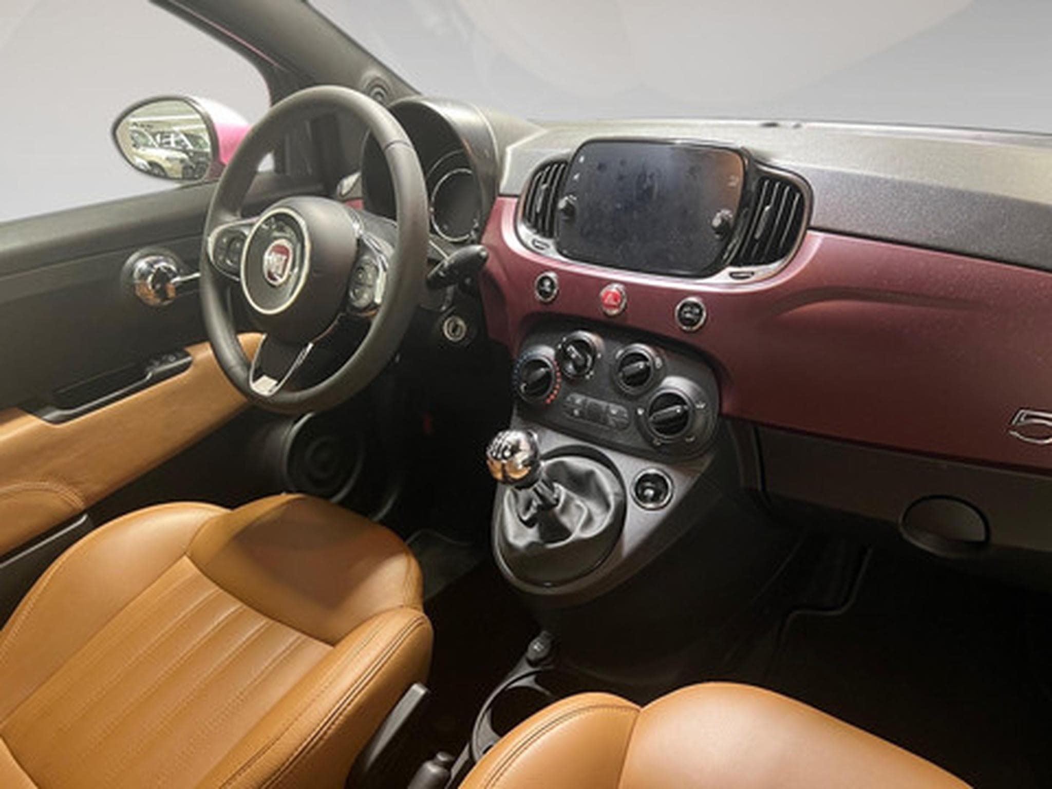 Fiat 500 1.0 Hybrid 70 Dolce Vita (2020) - Photo 17