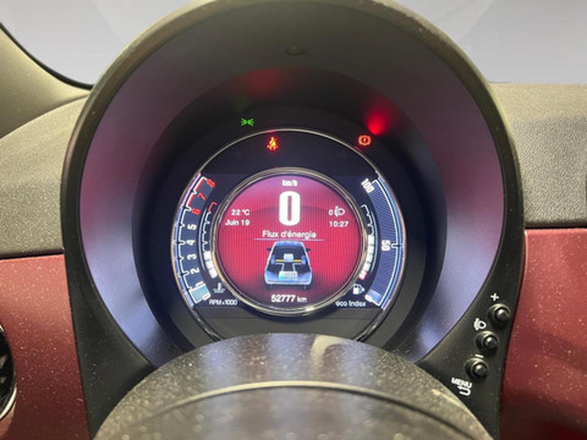 Fiat 500 1.0 Hybrid 70 Dolce Vita (2020) - Photo 2
