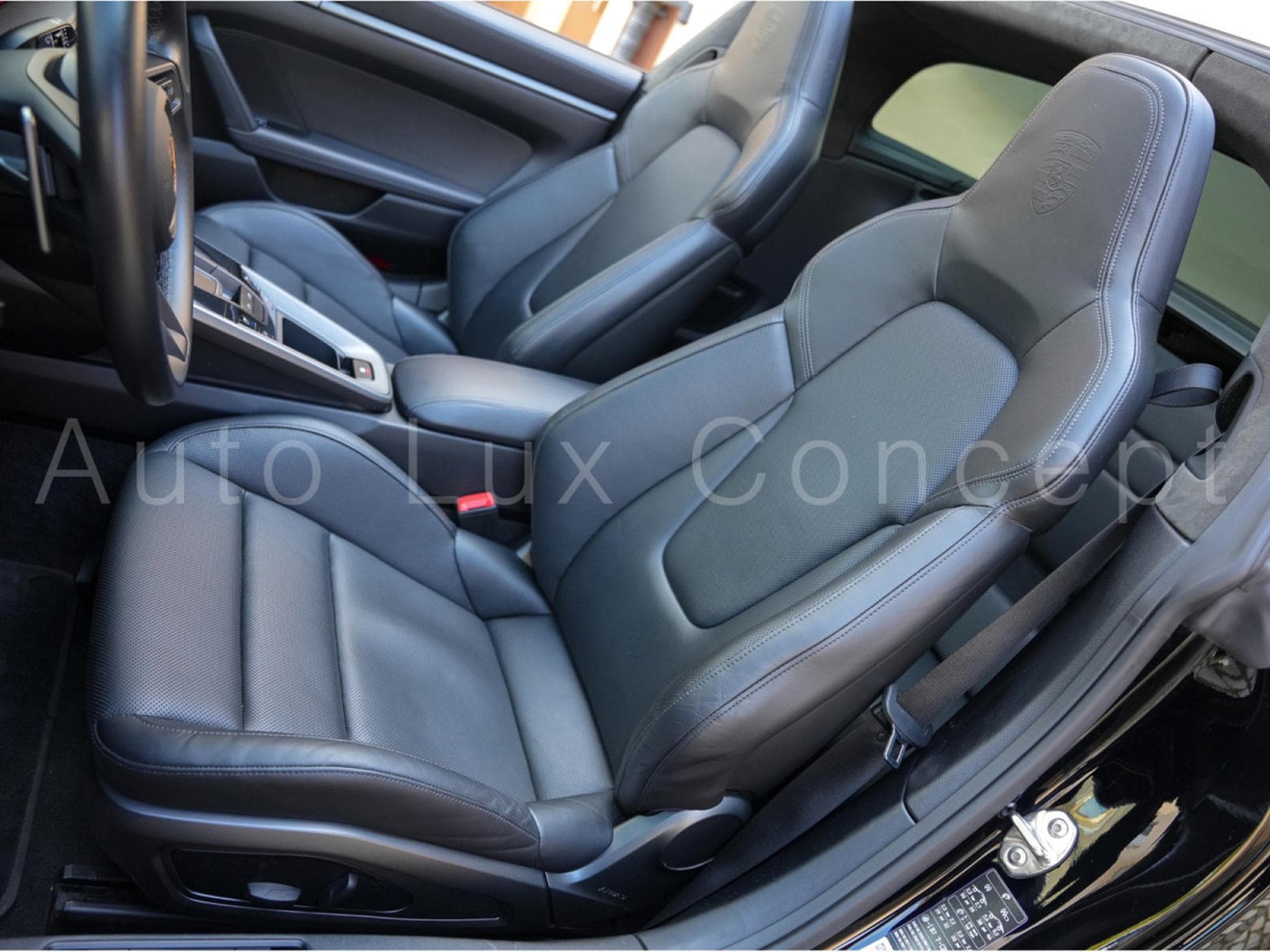 Porsche 911 911 Targa 4S TECHART (2021) - Photo 16